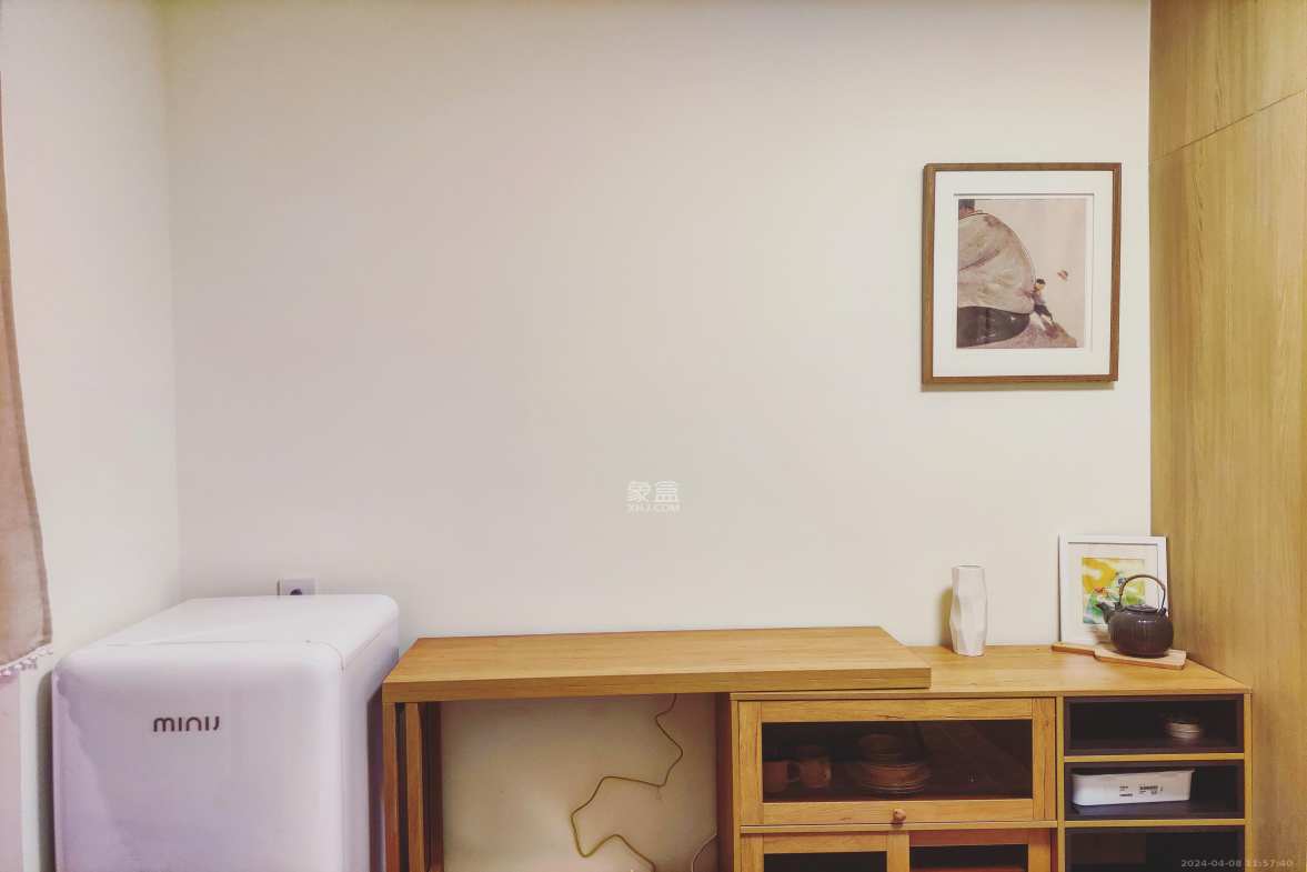 卓越浅水湾  1室1厅1卫    1500.0元/月 卓越浅水湾  1室1厅1卫    1500.0元/月室内图