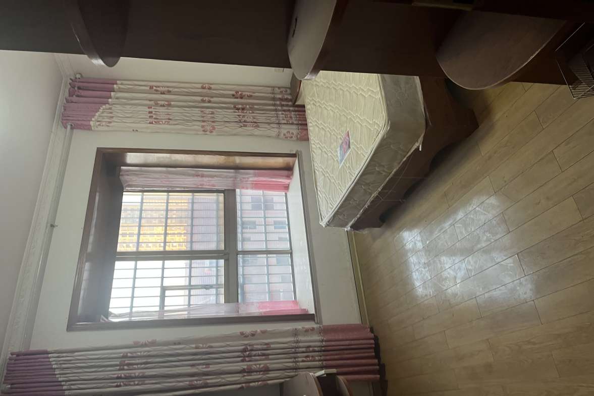 东方豪苑 3室2厅2卫 2000.0元/月 东方豪苑 3室2厅2卫 2000.0元/月室内图