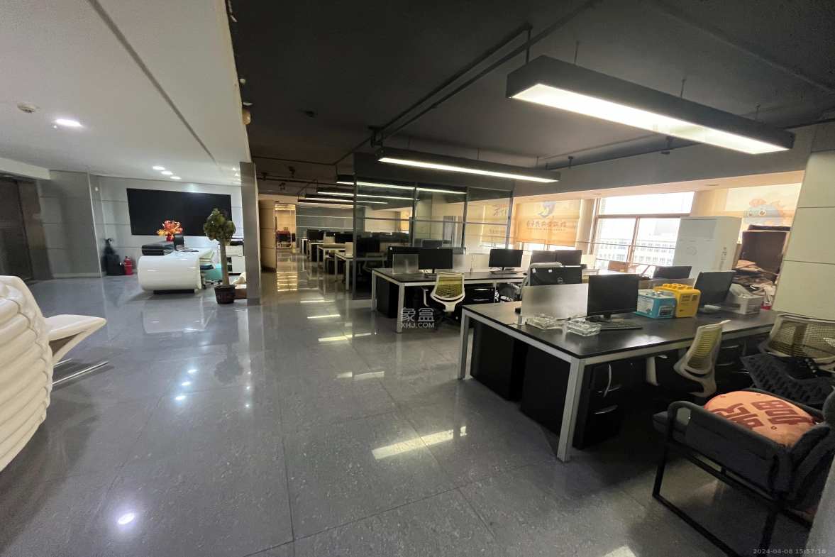 维一星城国际(写字楼) 1室1厅1卫 26000.0元/月 维一星城国际(写字楼) 1室1厅1卫 26000.0元/月室内图