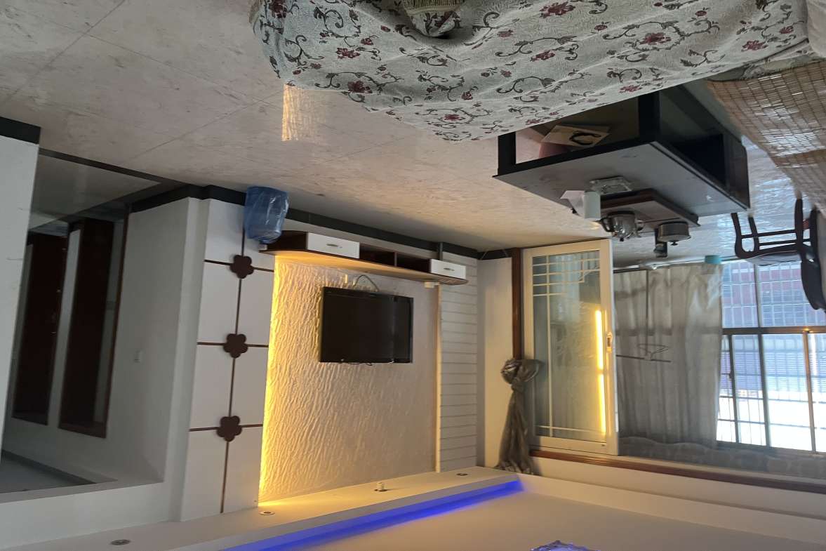 东方豪苑 3室2厅2卫 2000.0元/月 东方豪苑 3室2厅2卫 2000.0元/月室内图