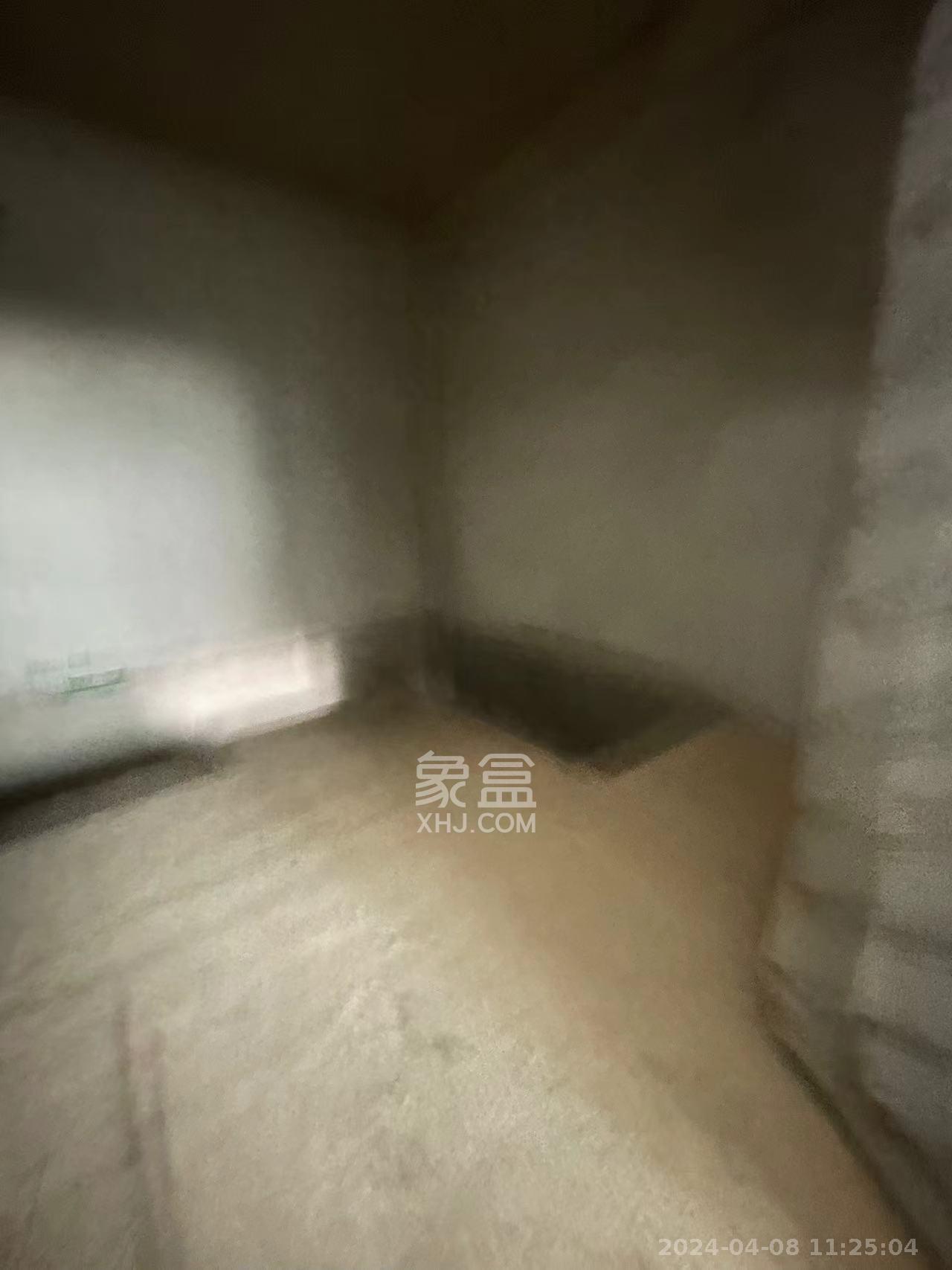 华润置地广场二期   114.0㎡      5000.0元/月室内图