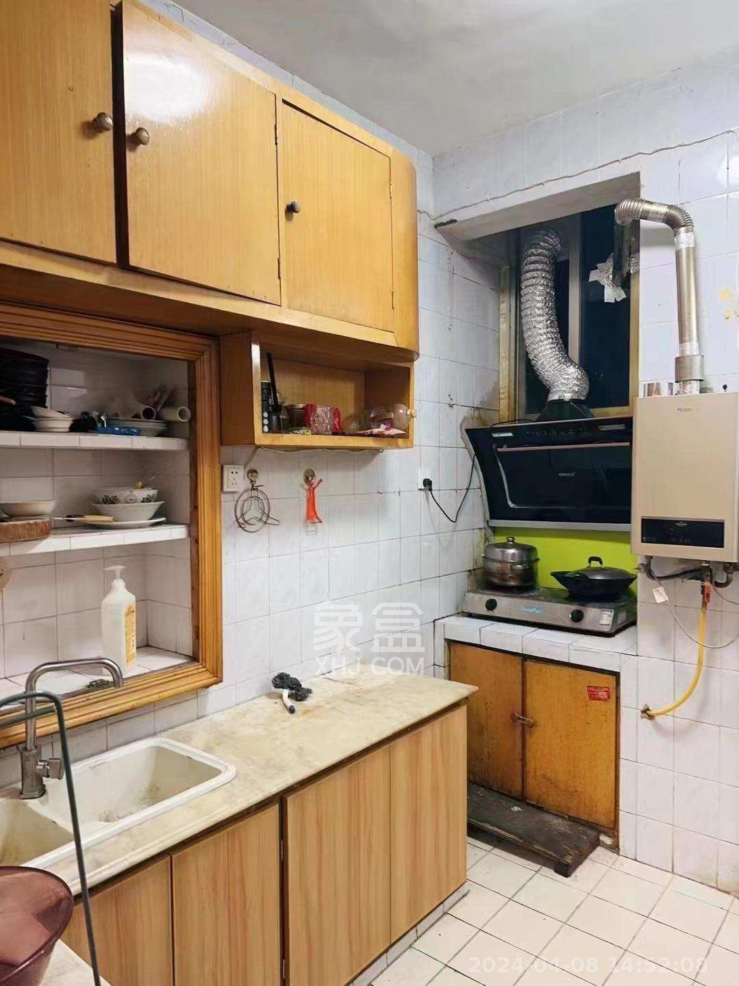 安泰新村 3室2厅2卫 1600.0元/月 安泰新村 3室2厅2卫 1600.0元/月室内图