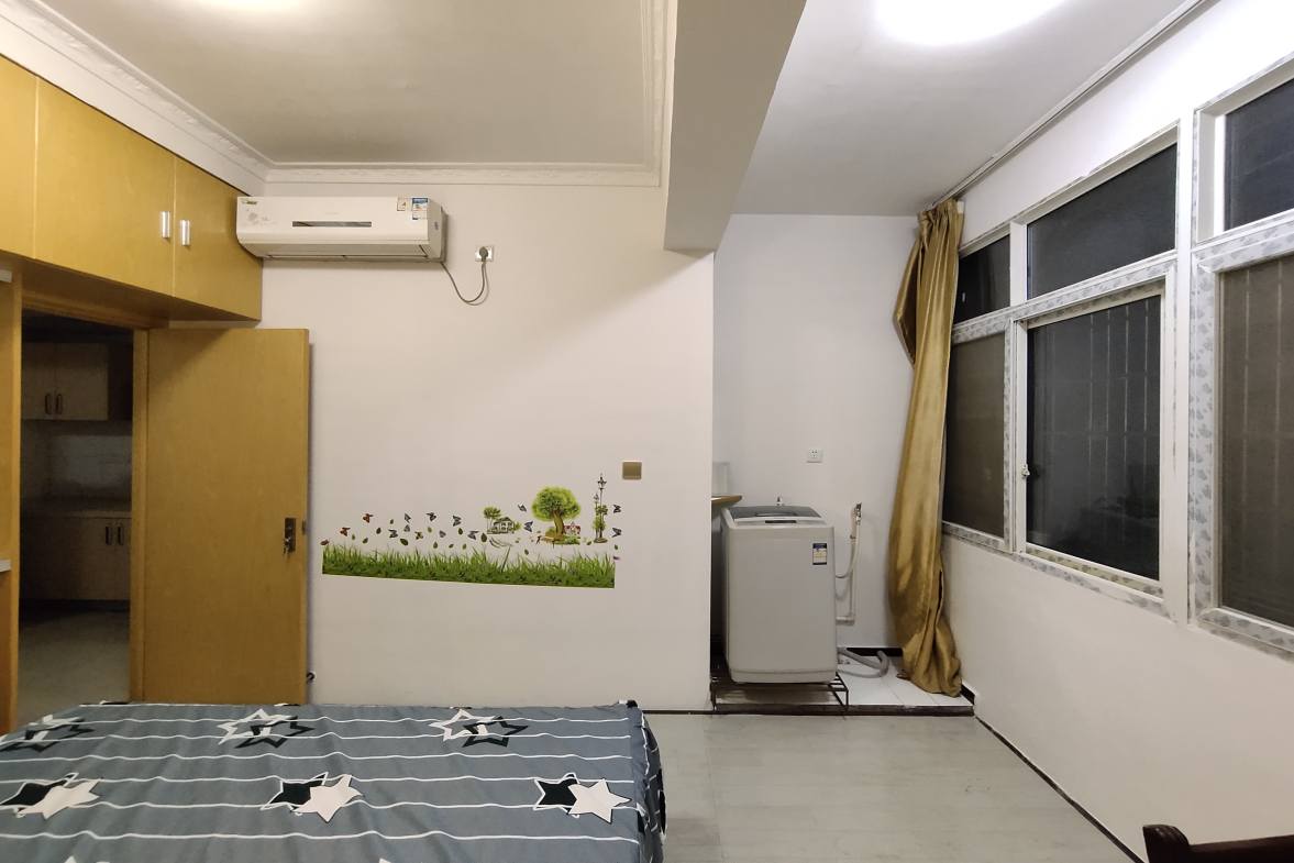 鸿都苑 2室1厅1卫 900.0元/月 鸿都苑 2室1厅1卫 900.0元/月室内图