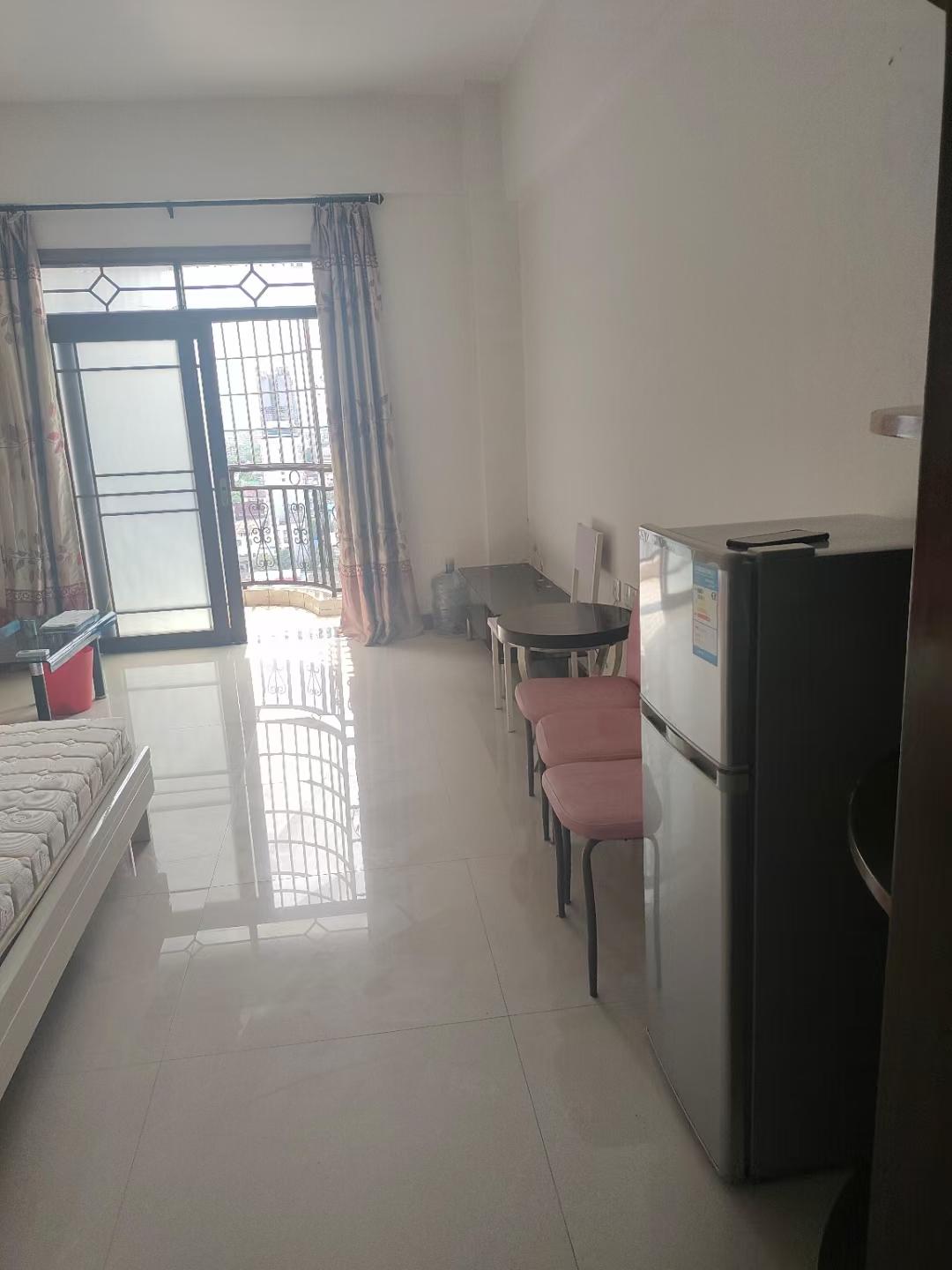 鹏泰国际  1室1厅1卫    850.0元/月室内图