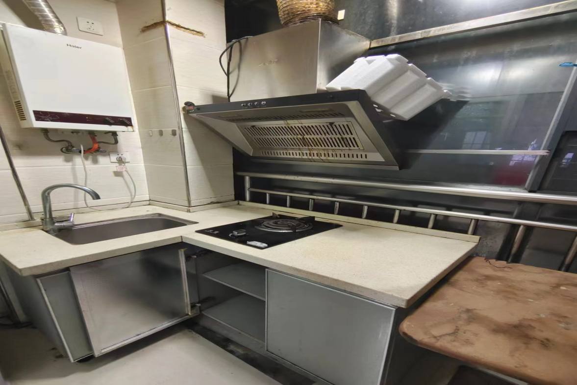 高星明居  1室1厅1卫   800.00元/月室内图