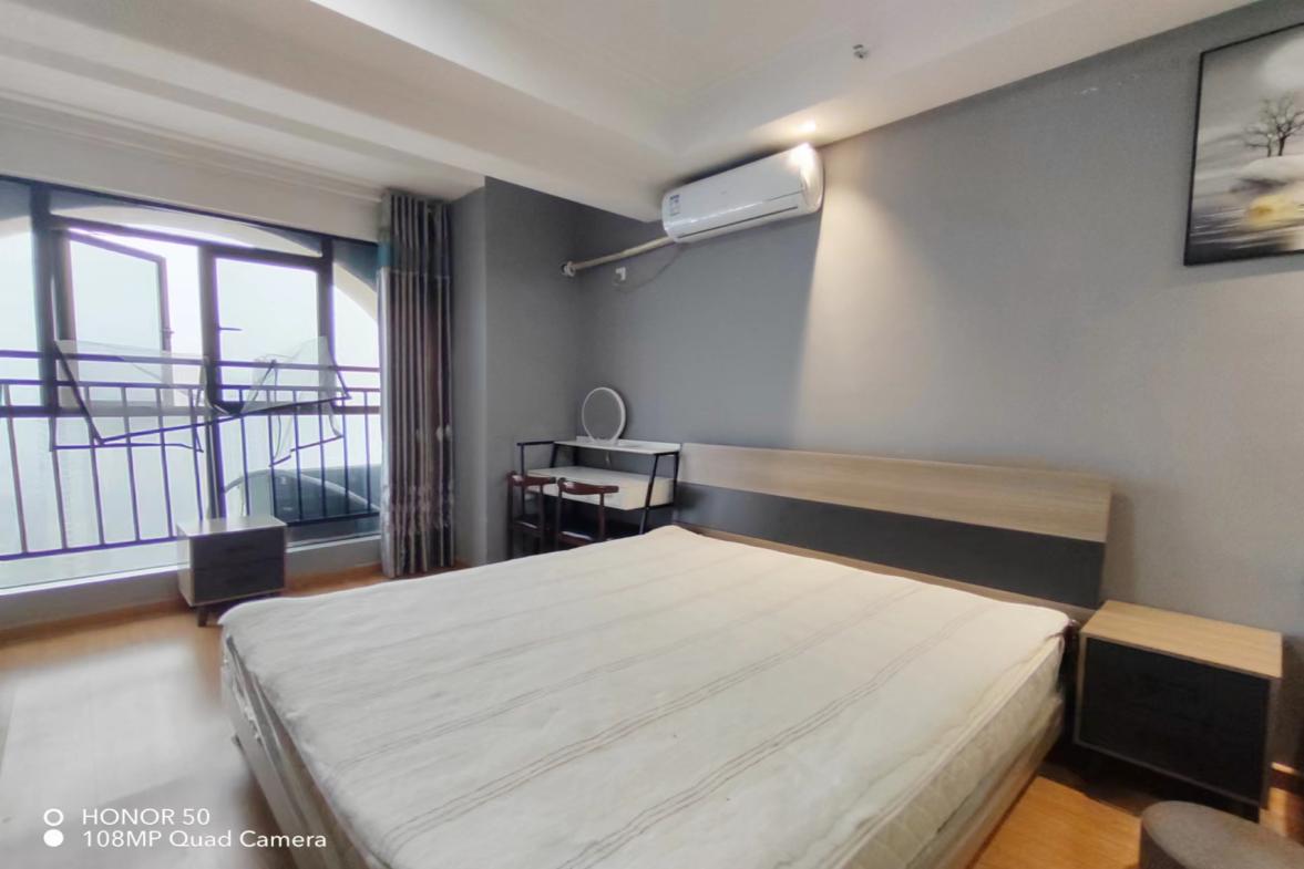 五江碧桂园城市广场 1室1厅1卫 1400.0元/月 五江碧桂园城市广场 1室1厅1卫 1400.0元/月室内图