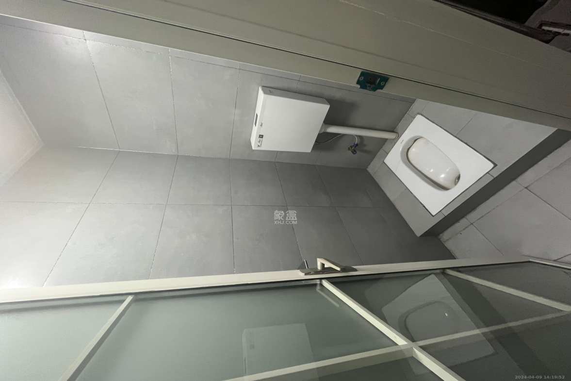 湘域中央 1室1厅1卫 2500.0元/月 湘域中央 1室1厅1卫 2500.0元/月室内图