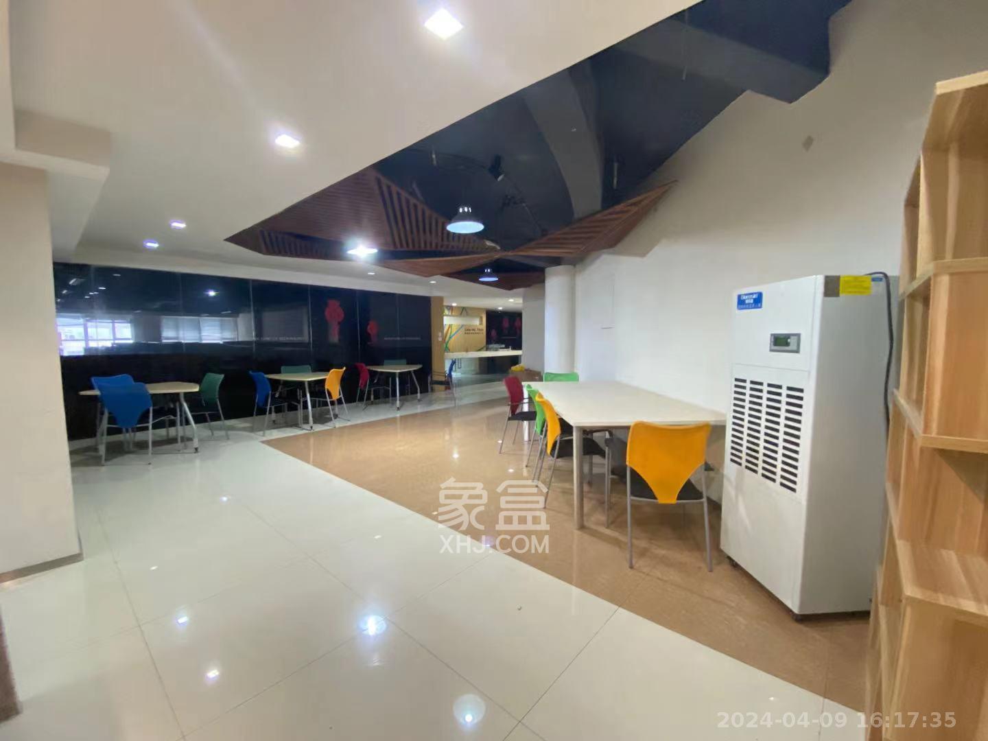 汇富中心   780.0㎡      52000.0元/月室内图