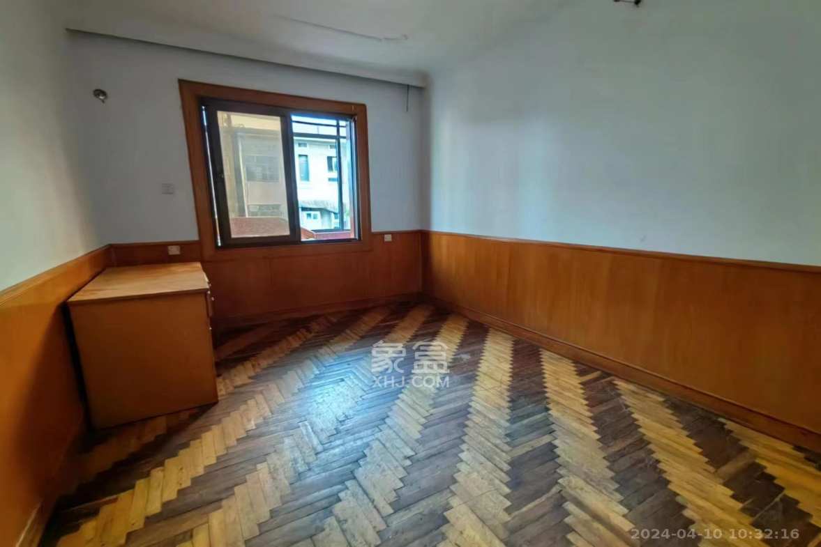 国庆新村 3室2厅1卫 1700.0元/月 国庆新村 3室2厅1卫 1700.0元/月室内图