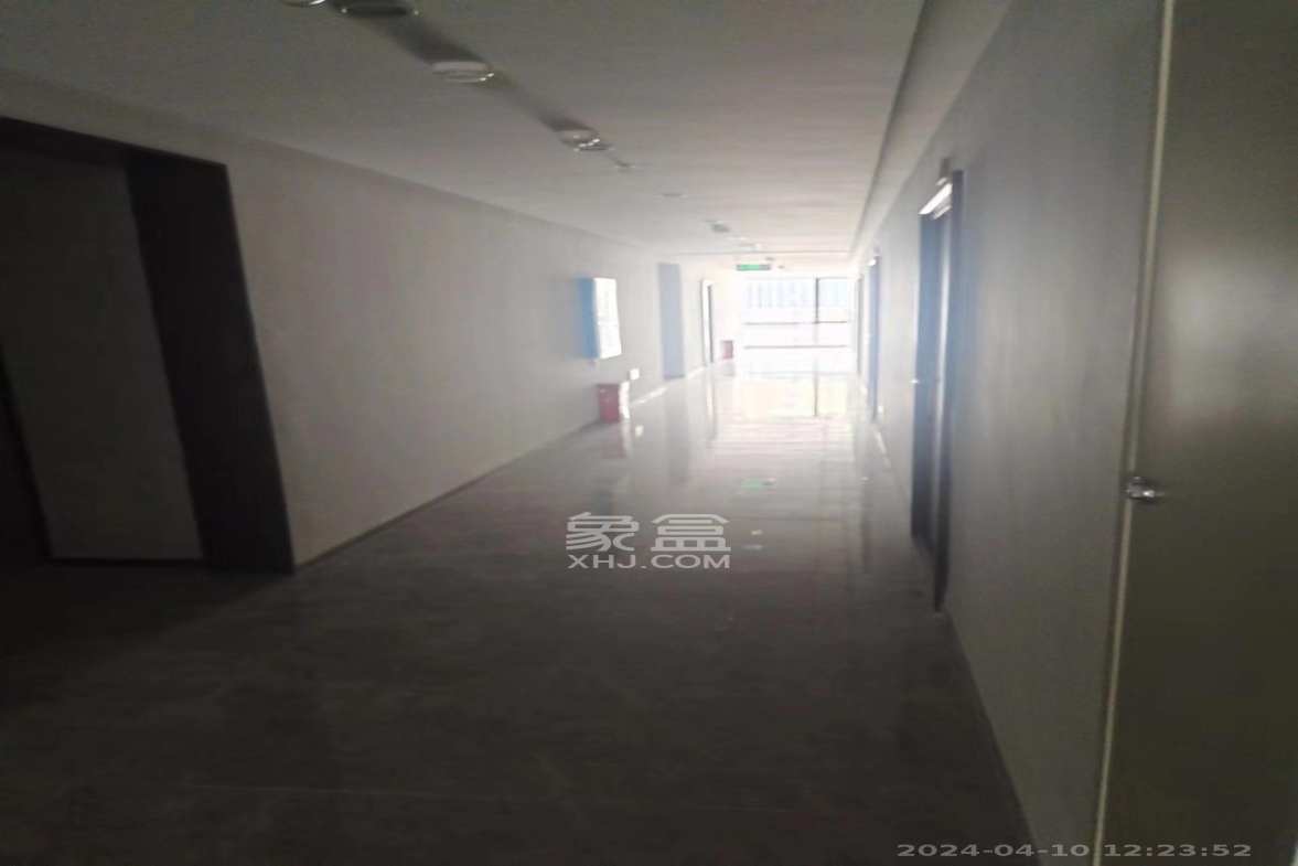 华美佳园(鄱阳佳园) 4室4厅4卫 30000.0元/月 华美佳园(鄱阳佳园) 4室4厅4卫 30000.0元/月室内图