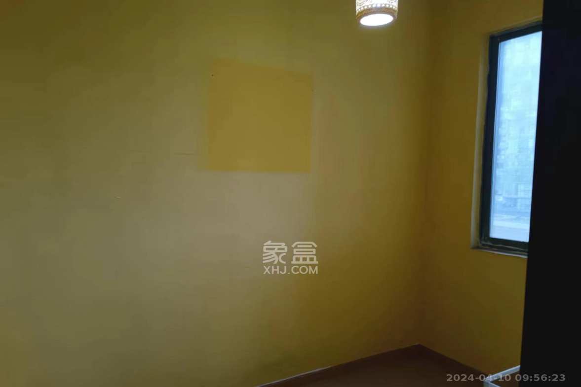 湘江世纪城富湾国际  5室2厅1卫   7000.00元/月室内图