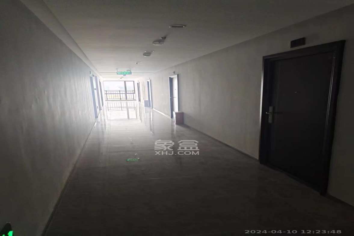 华美佳园(鄱阳佳园) 4室4厅4卫 30000.0元/月 华美佳园(鄱阳佳园) 4室4厅4卫 30000.0元/月室内图