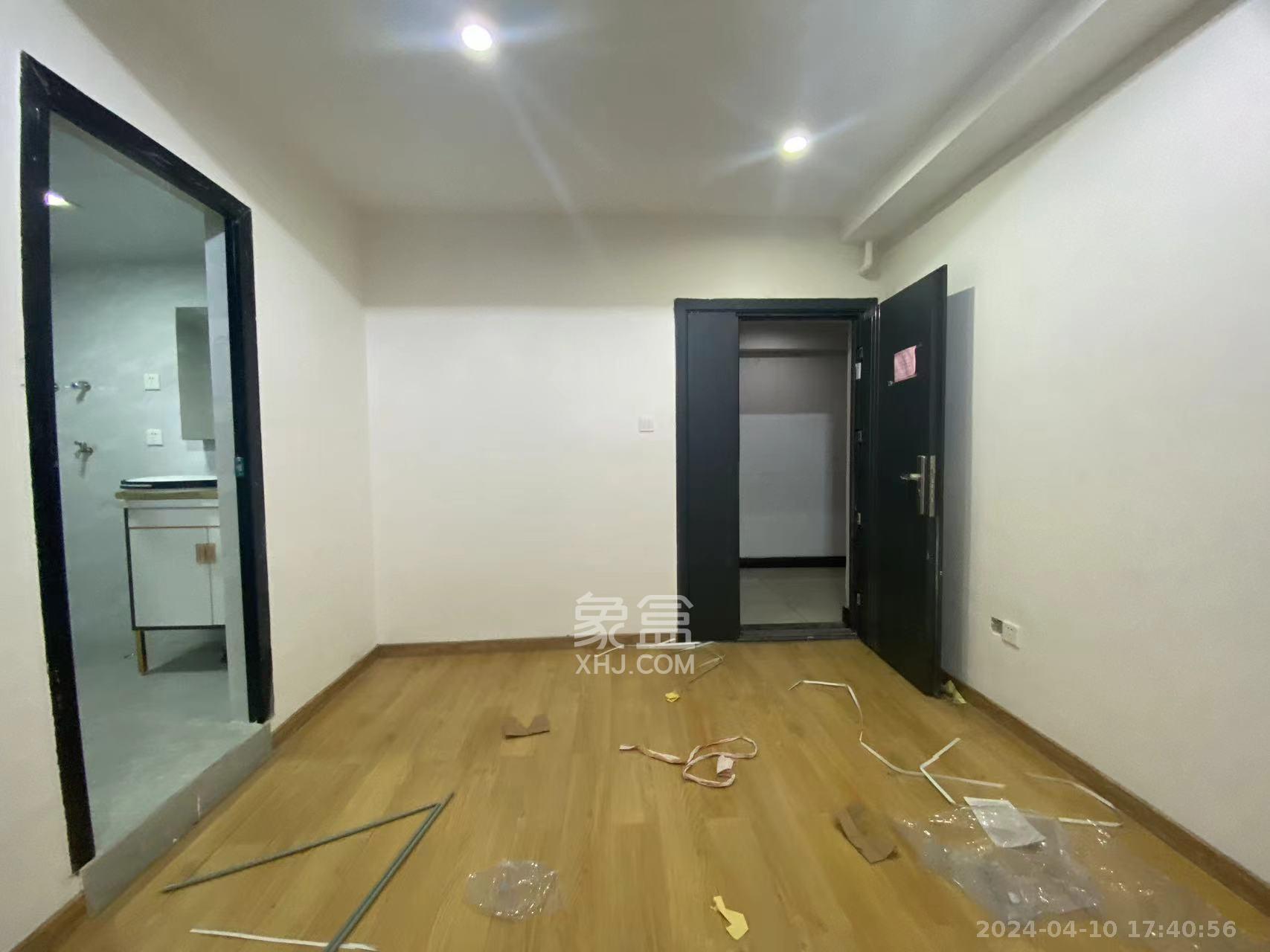 东城一品（国杰大厦）   40.8㎡     1600.00元/月室内图