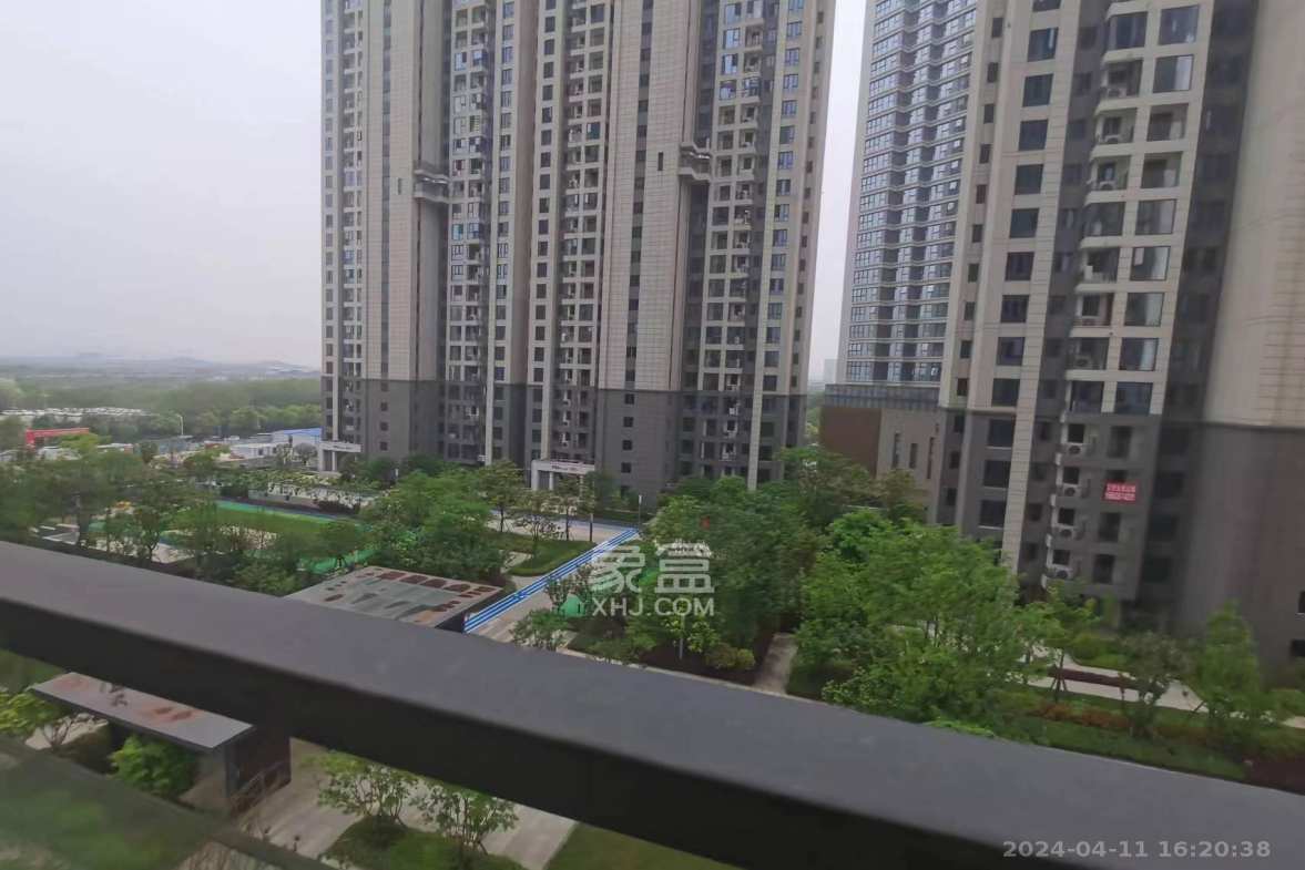 绿地长沙城际空间站（柏仕佳苑）  3室2厅2卫   3000.00元/月室内图