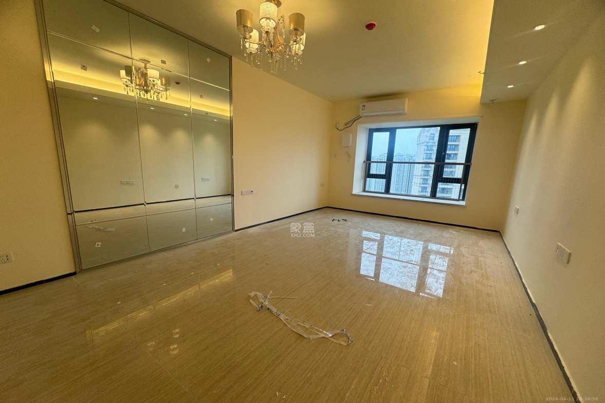恒大清澜苑（恒大御景半岛四期）  1室1厅1卫   2300.00元/月室内图