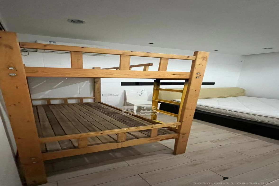 华盛新外滩 3室2厅2卫 4100.0元/月 华盛新外滩 3室2厅2卫 4100.0元/月室内图