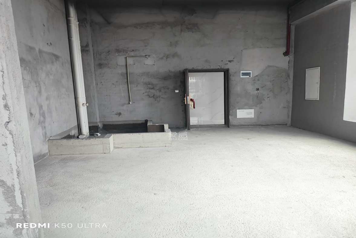 复地滨江金融中心  4室2厅2卫    800.0元/月室内图