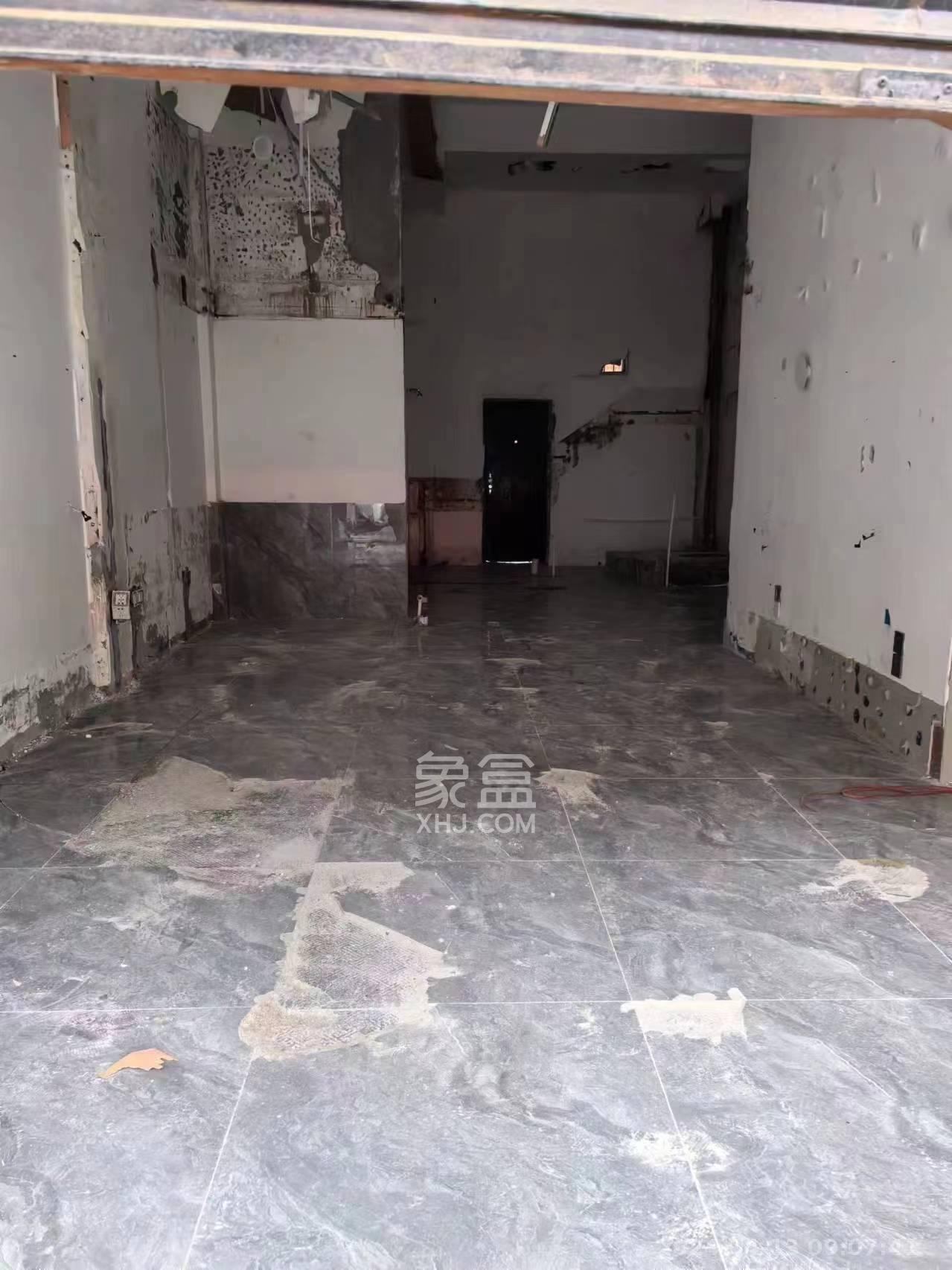 泉塘小区   52.91㎡     3600.00元/月室内图