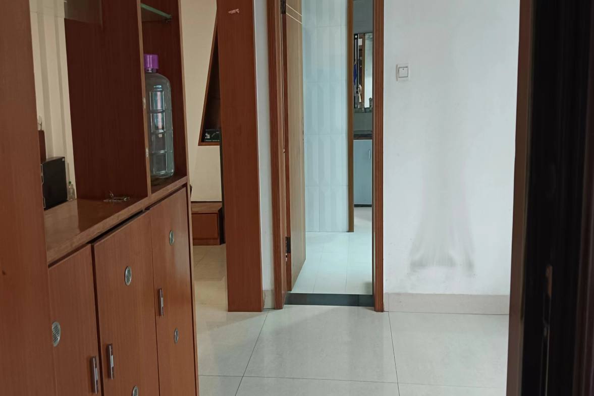 锦绣新城  4室2厅2卫    28.8万室内图