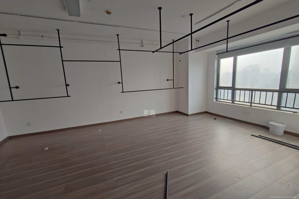 万博汇  1室1厅1卫   1600.00元/月室内图