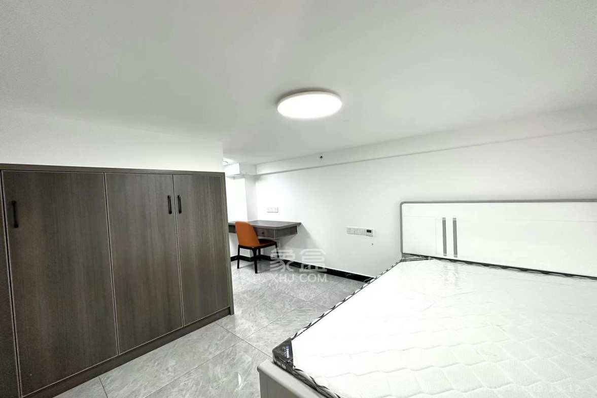 裕天国际商汇中心 1室1厅1卫 1700.0元/月 裕天国际商汇中心 1室1厅1卫 1700.0元/月室内图