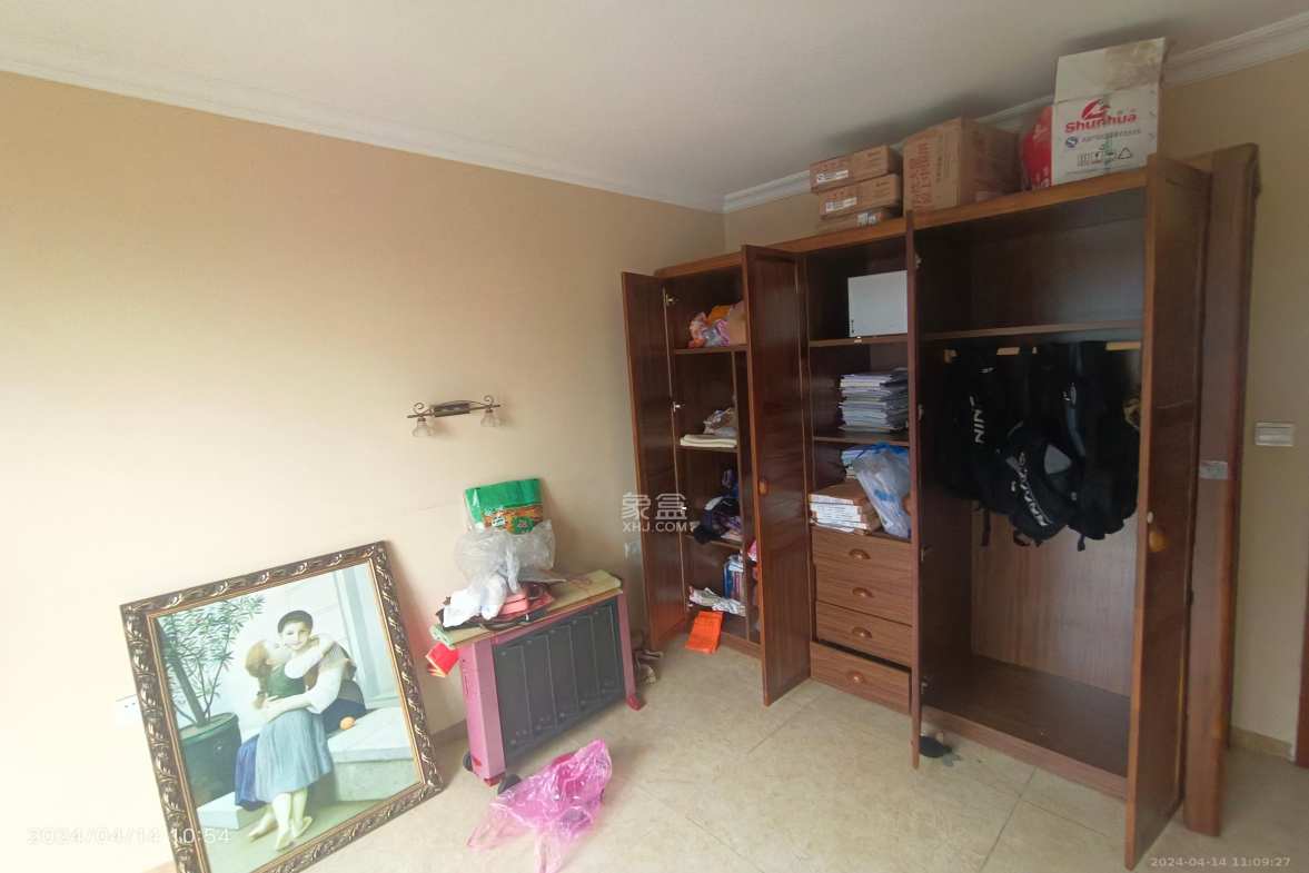 融科东南海  4室2厅2卫    3000.0元/月室内图