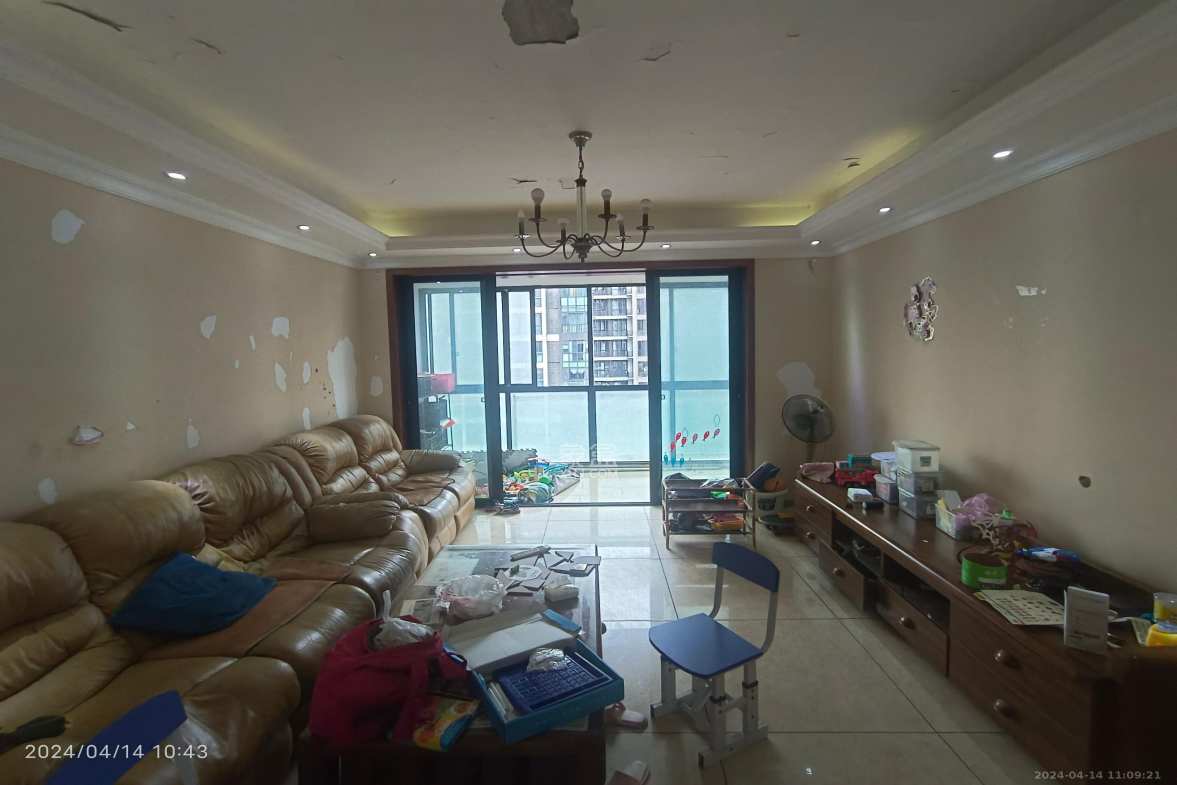 融科东南海  4室2厅2卫    3000.0元/月室内图