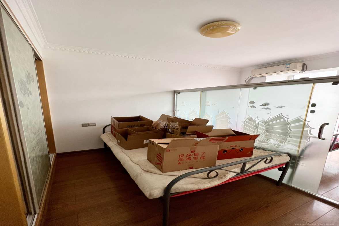 山语城一期  3室2厅2卫    2500.0元/月室内图