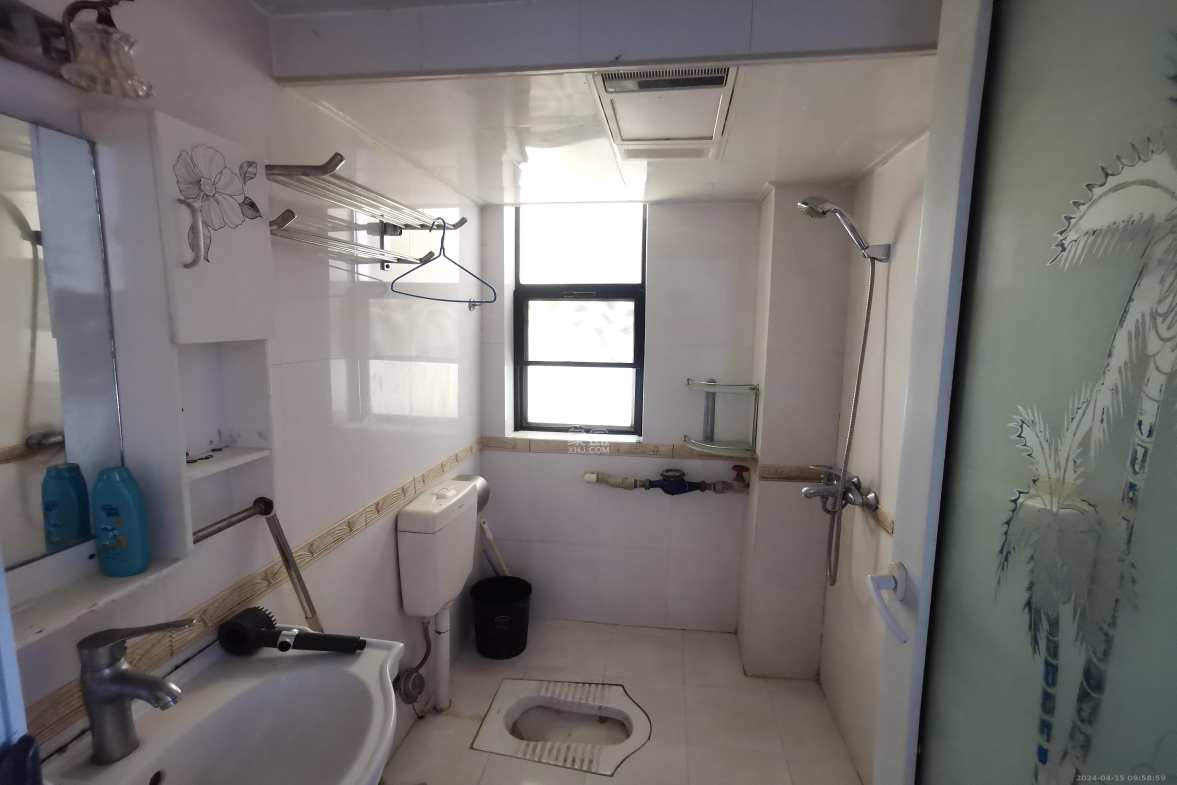 旺坤家园  3室2厅2卫    2800.0元/月 旺坤家园  3室2厅2卫    2800.0元/月室内图