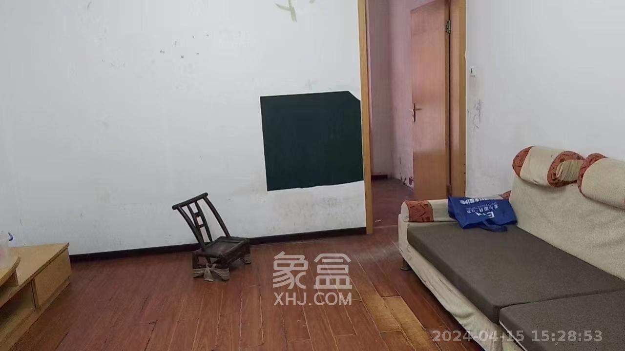 湘绣城  2室1厅1卫   1200.00元/月室内图1