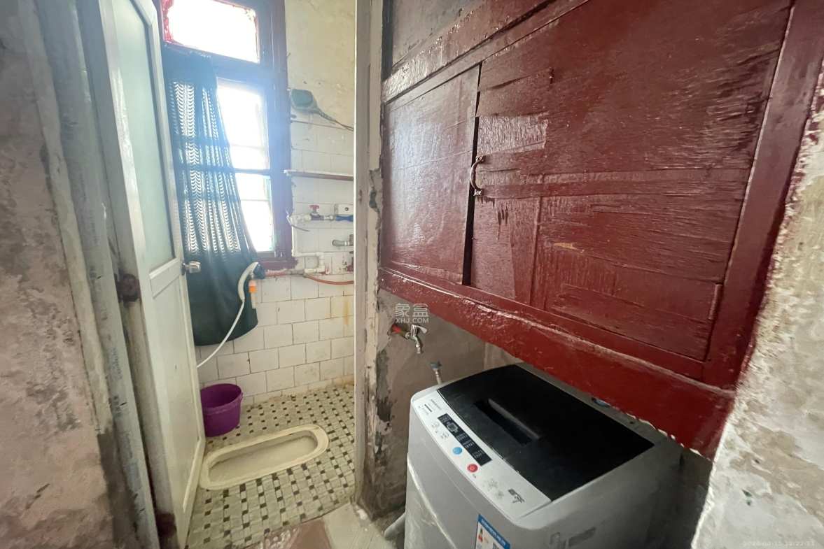 阿弥岭一二片  2室1厅1卫   1000.00元/月室内图