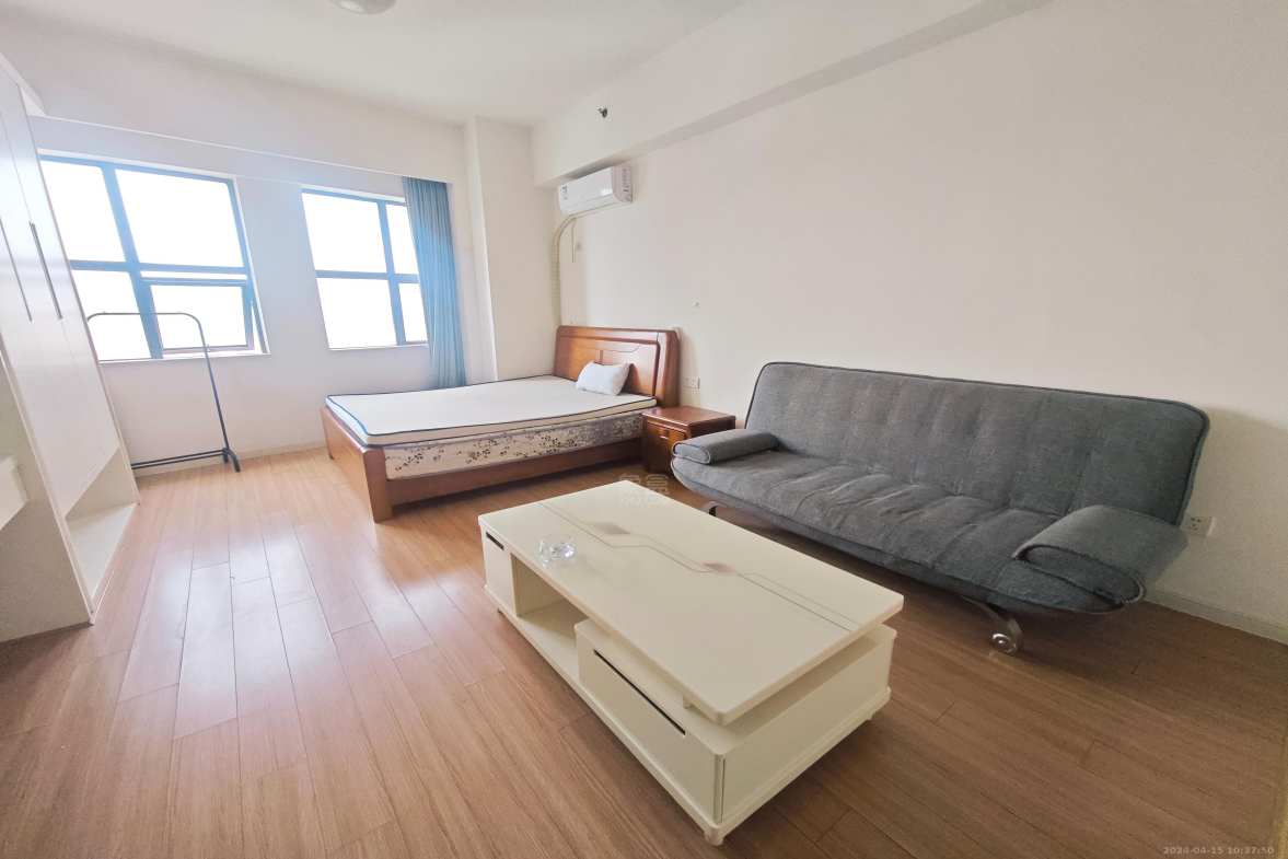 华晨御园 1室1厅1卫 1400.0元/月 华晨御园 1室1厅1卫 1400.0元/月室内图