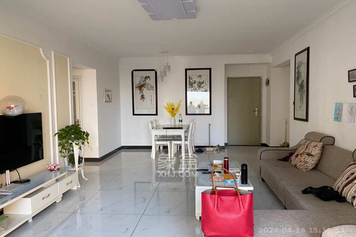 怡海星城 3室2厅1卫 2200.0元/月 怡海星城 3室2厅1卫 2200.0元/月室内图