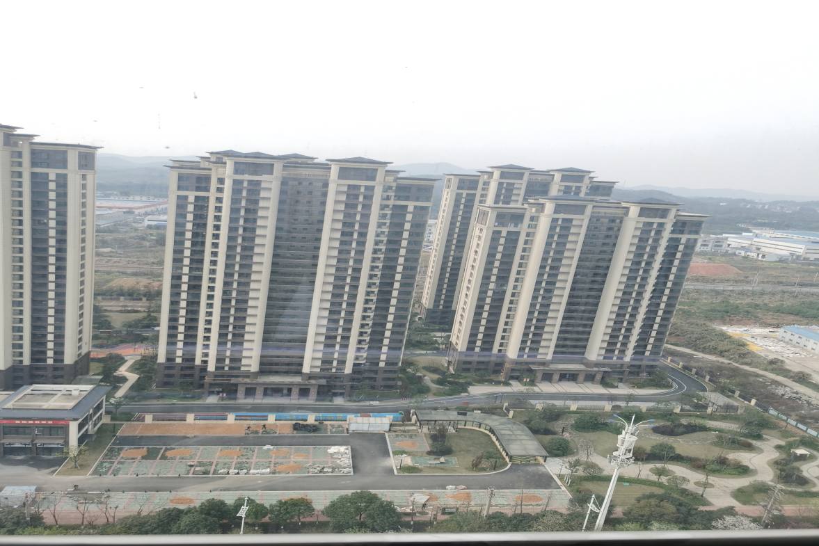 宝基广场  1室1厅1卫   42.00万室内图1