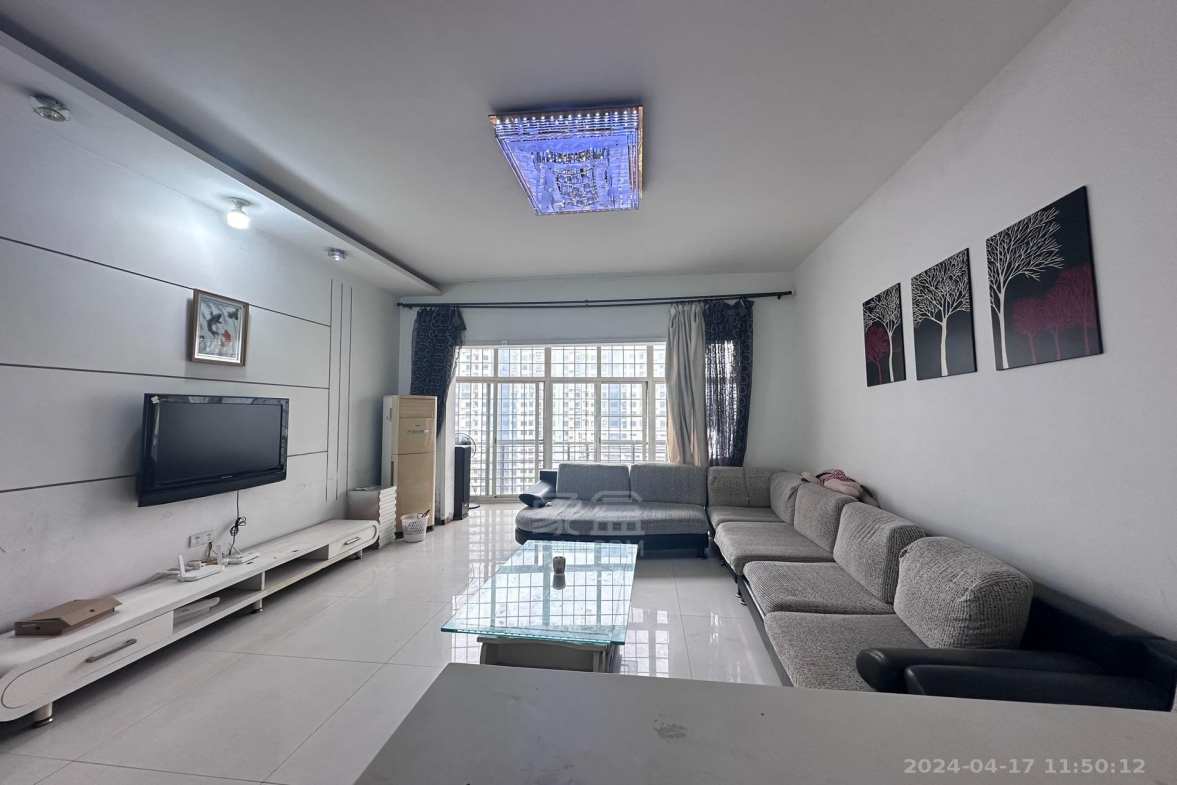 四季花园 3室2厅1卫 1800.0元/月 四季花园 3室2厅1卫 1800.0元/月室内图