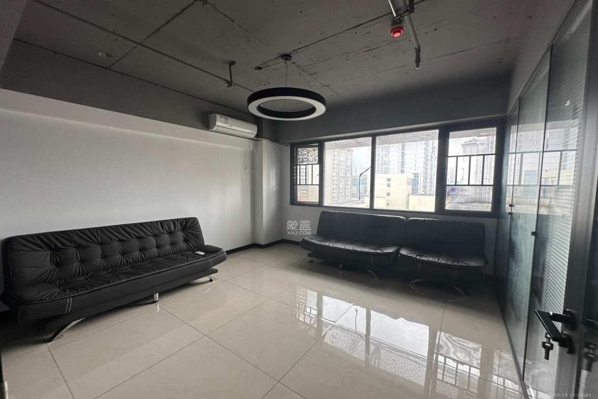 永华大厦 3室1厅0卫 9500.0元/月 永华大厦 3室1厅0卫 9500.0元/月室内图