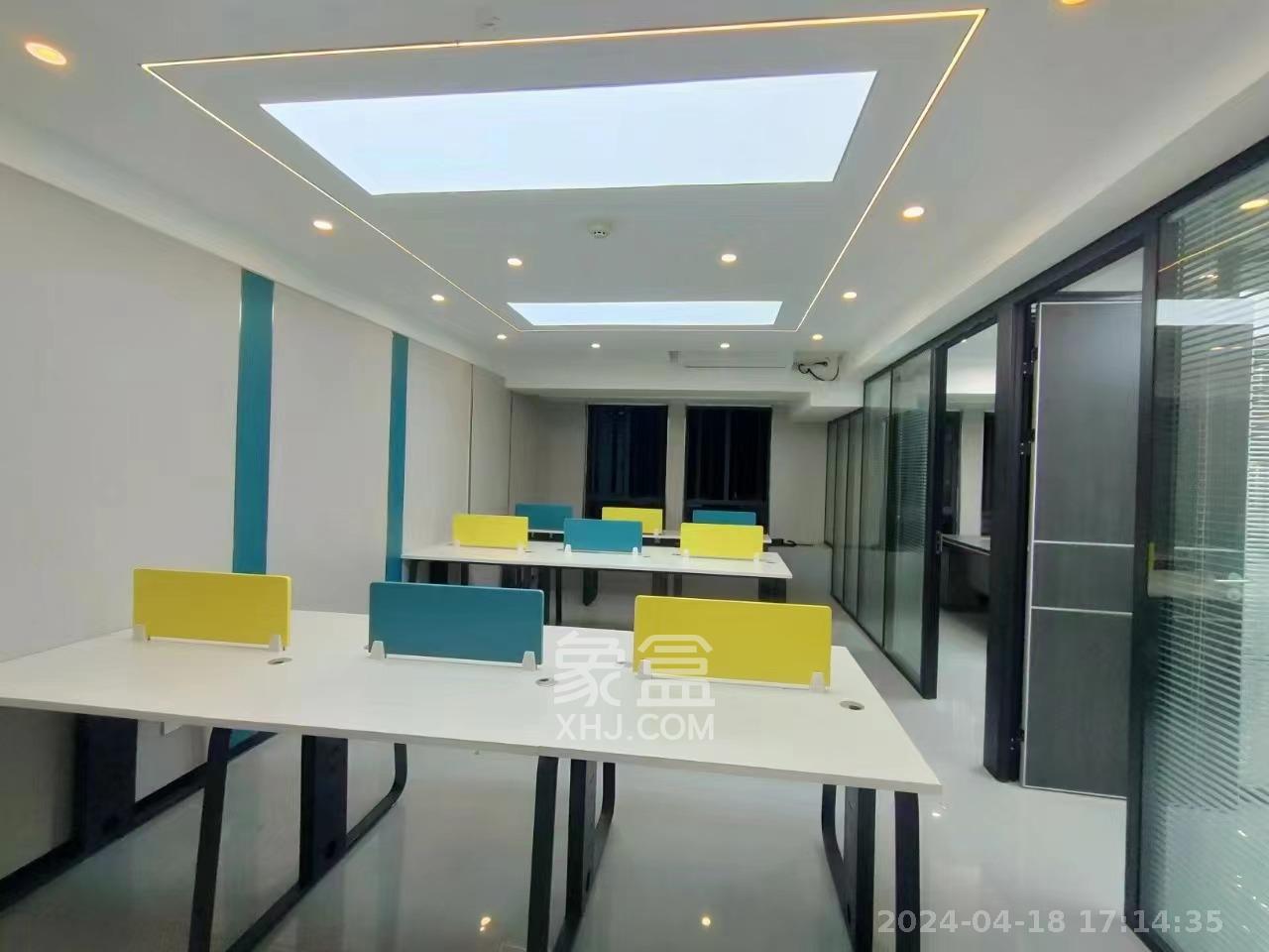 建发汇金国际   110.0㎡      7200.0元/月室内图