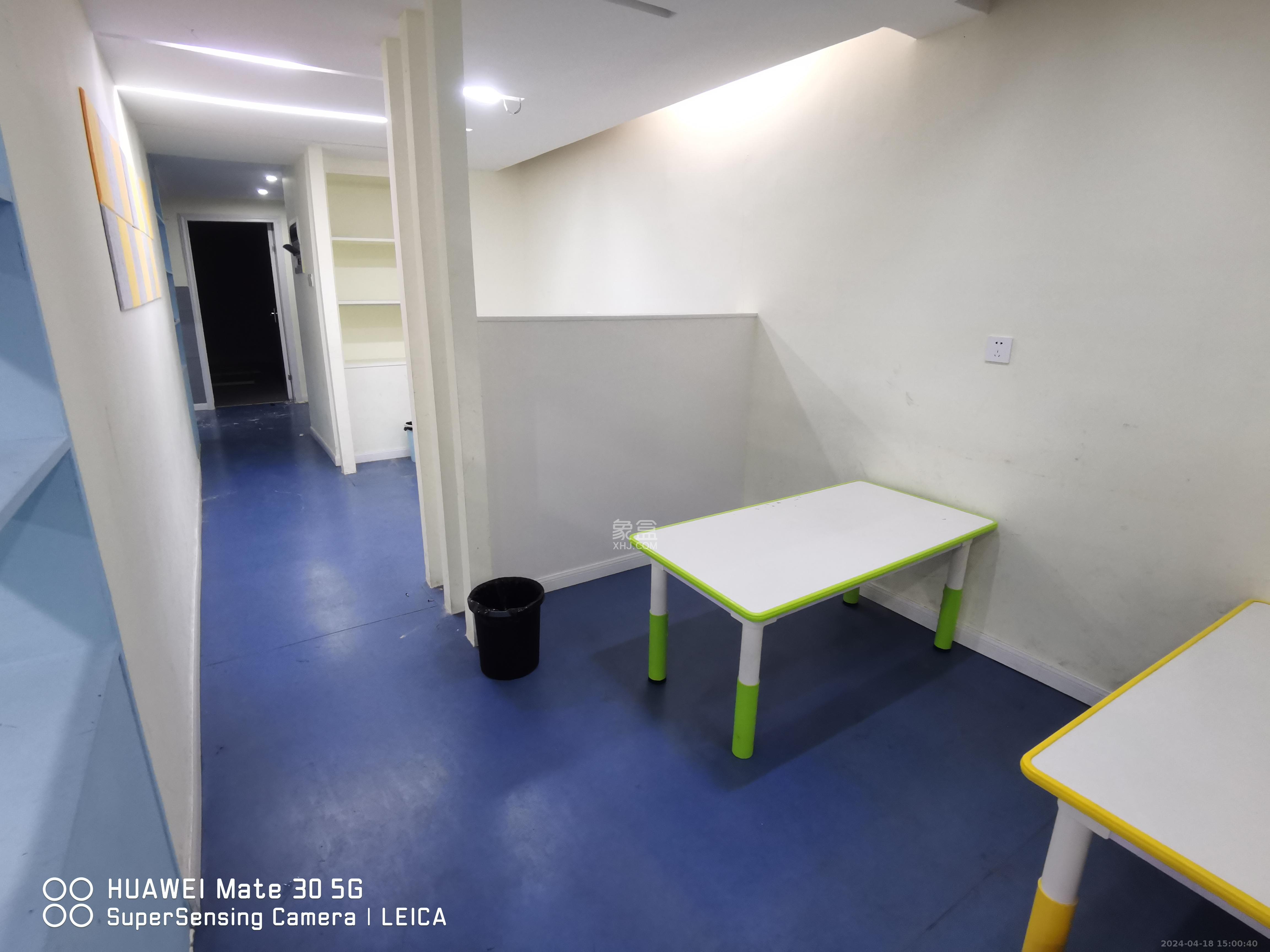 恒大翡翠华庭   61.02㎡      8000.0元/月室内图