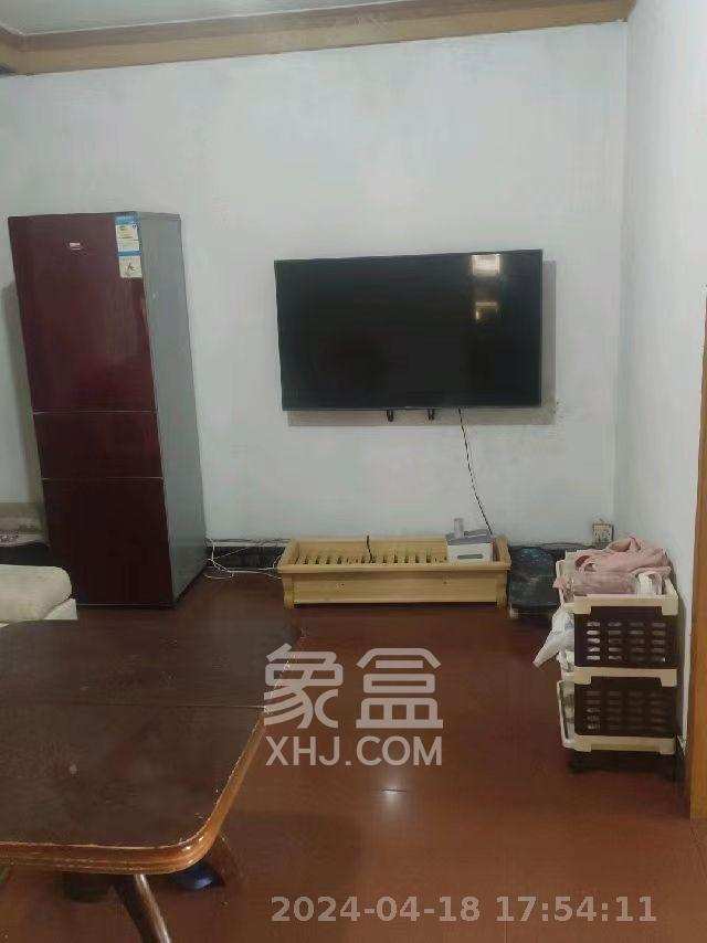 自然村公寓  2室2厅1卫    1300.0元/月室内图1