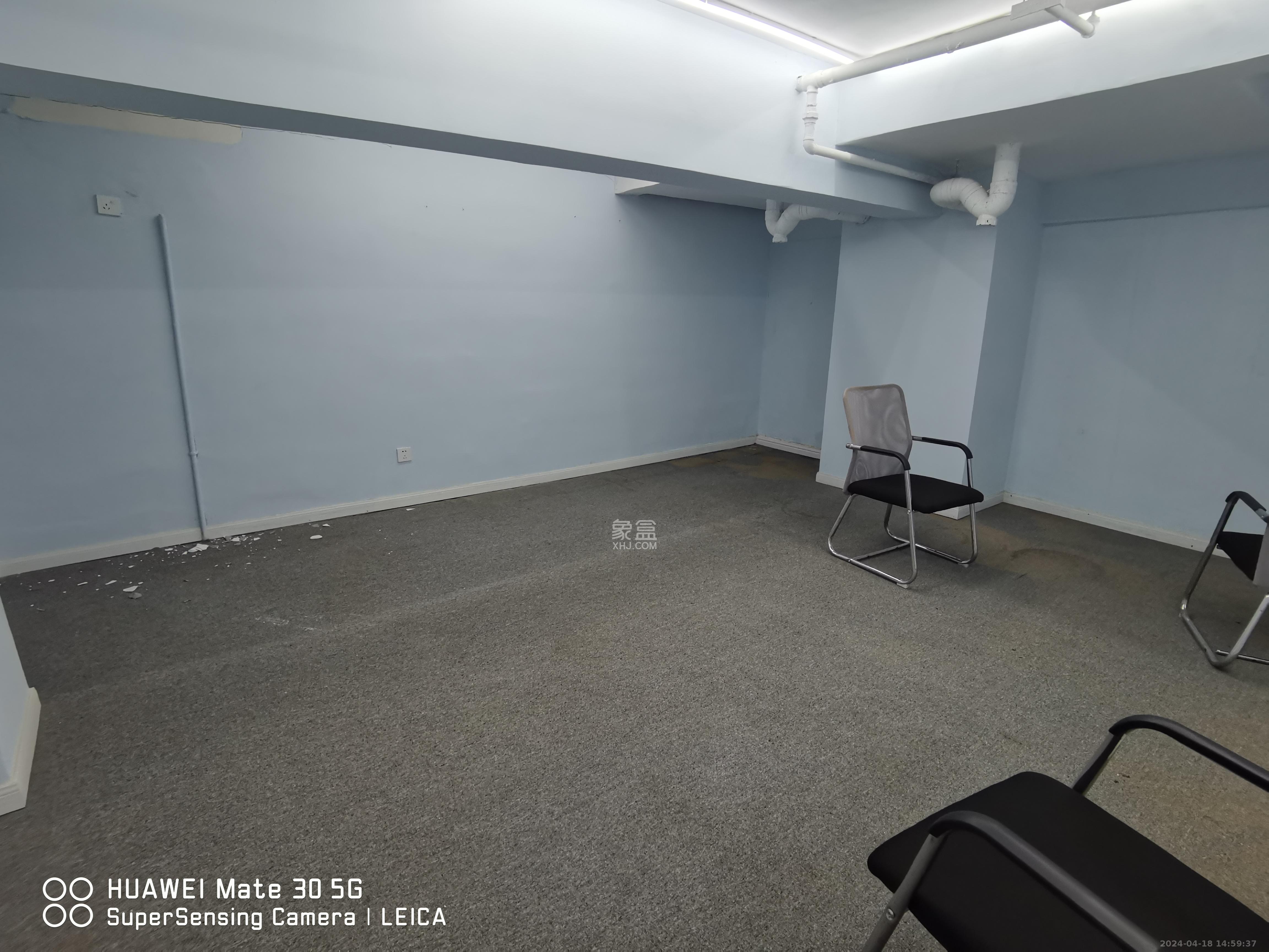 恒大翡翠华庭   249.0㎡      8000.0元/月室内图