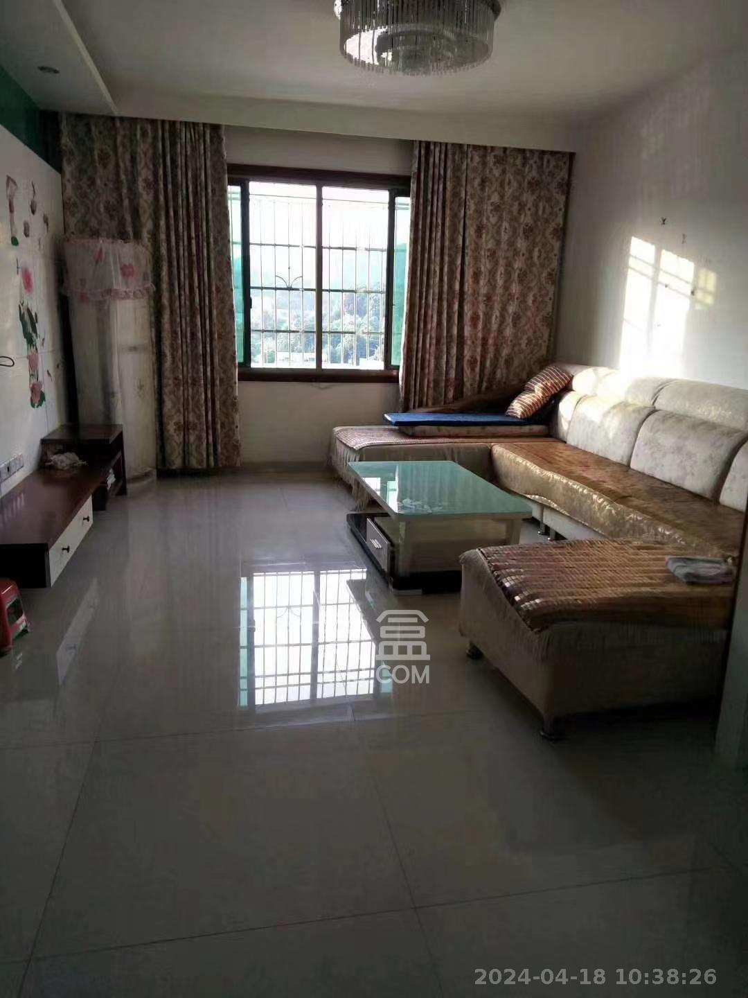 青青家园 3室2厅2卫 1600.0元/月 青青家园 3室2厅2卫 1600.0元/月室内图