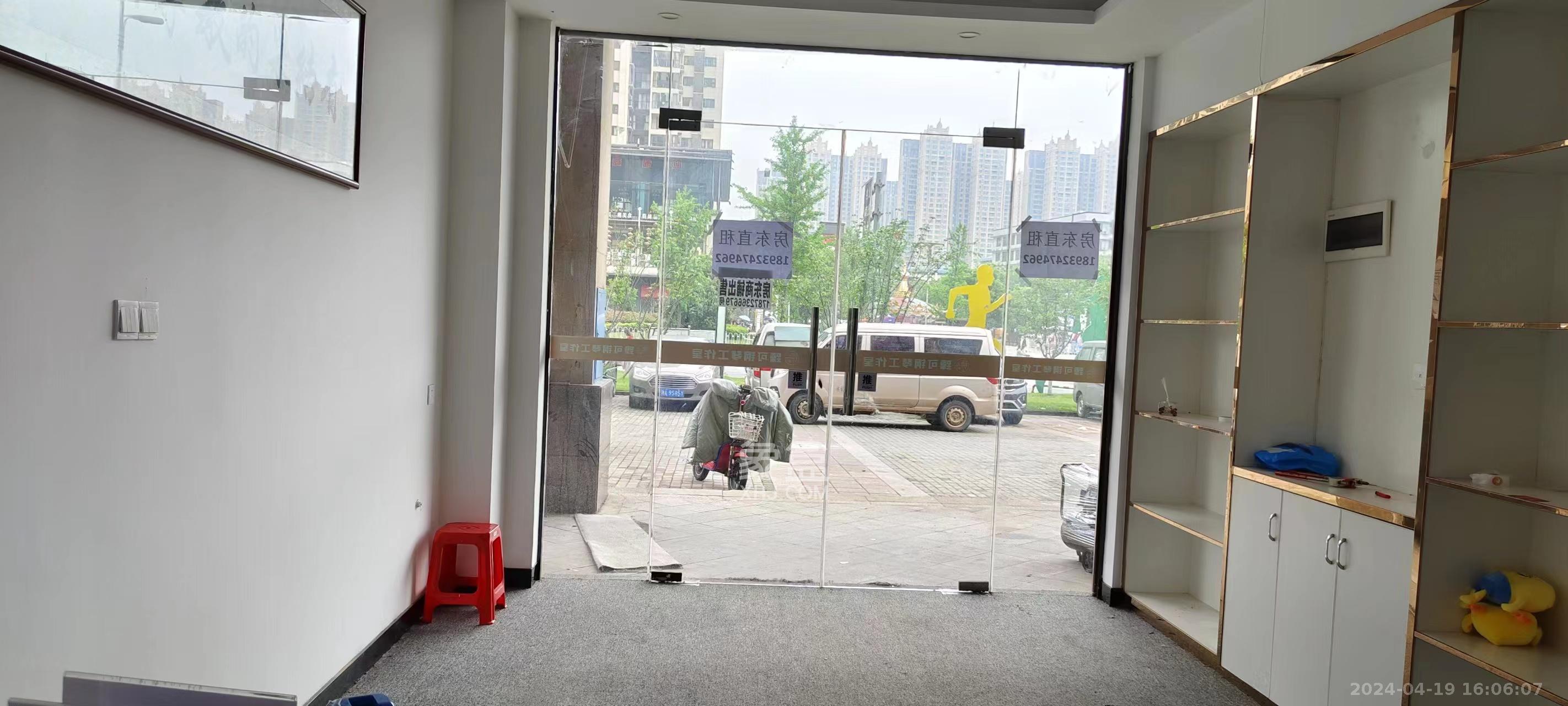 龙湖湘风原著（龙湖湘风星城）   36.0㎡      9000.0元/月室内图