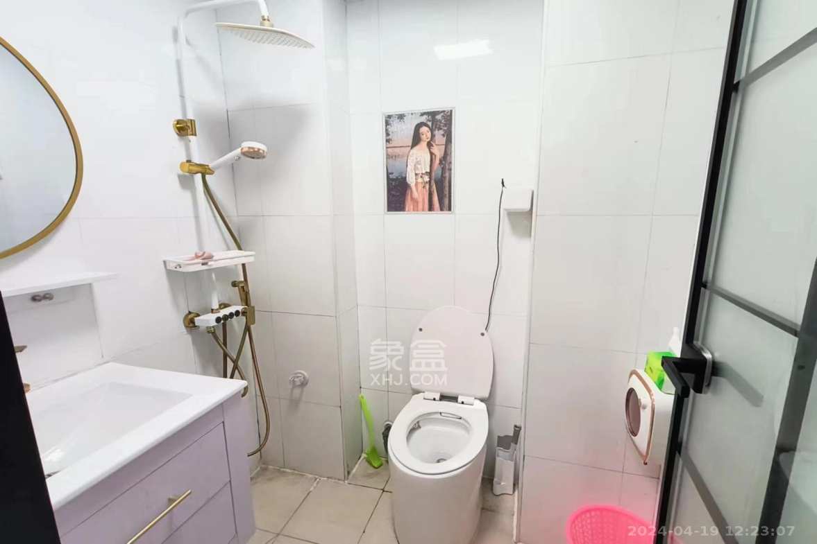 华府壹航线  1室1厅1卫    1800.0元/月室内图