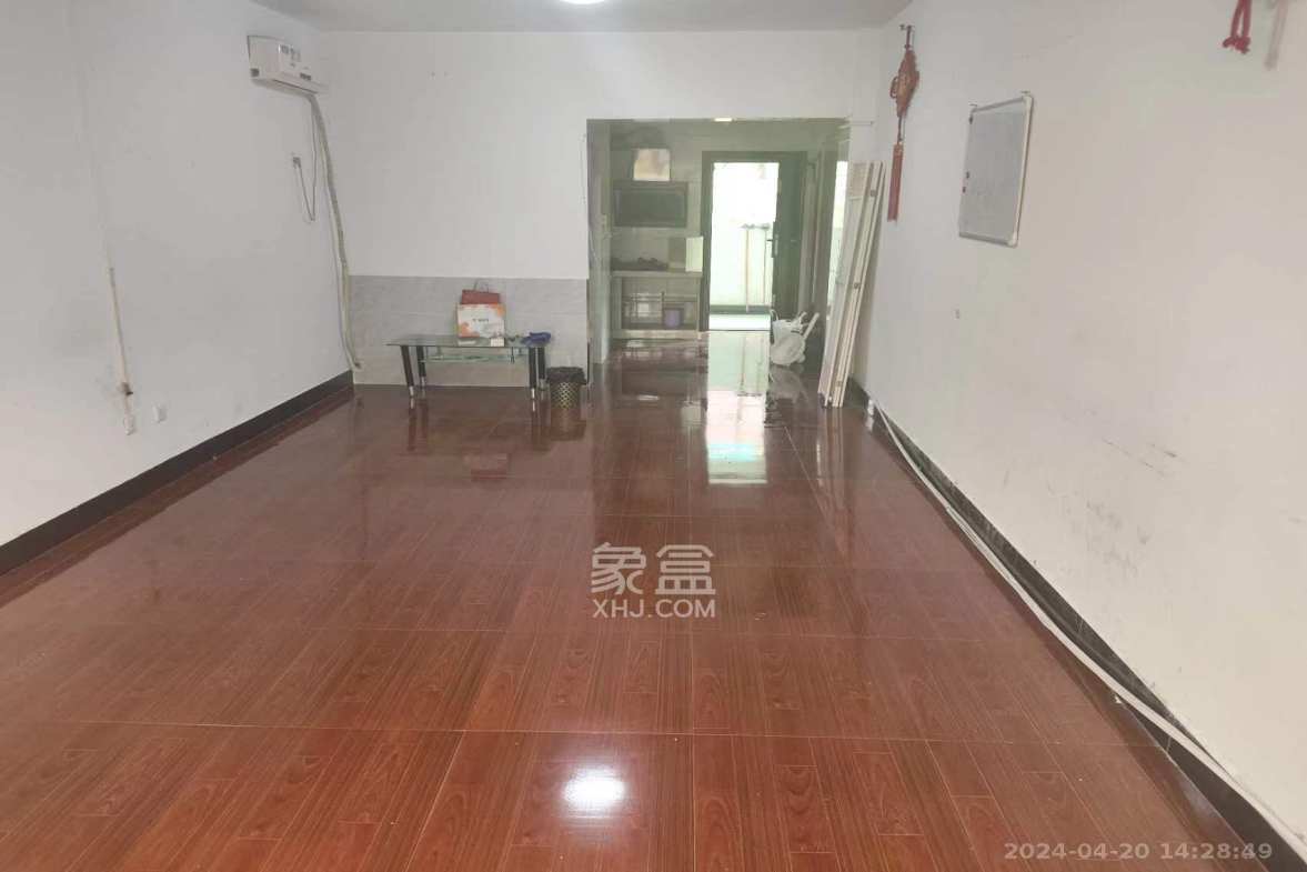 巧克力空间（建鸿达现代大厦）  1室1厅1卫   1700.00元/月室内图1