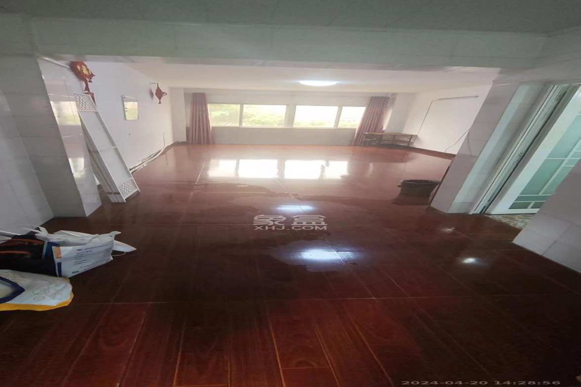 巧克力空间（建鸿达现代大厦）  1室1厅1卫   1700.00元/月室内图