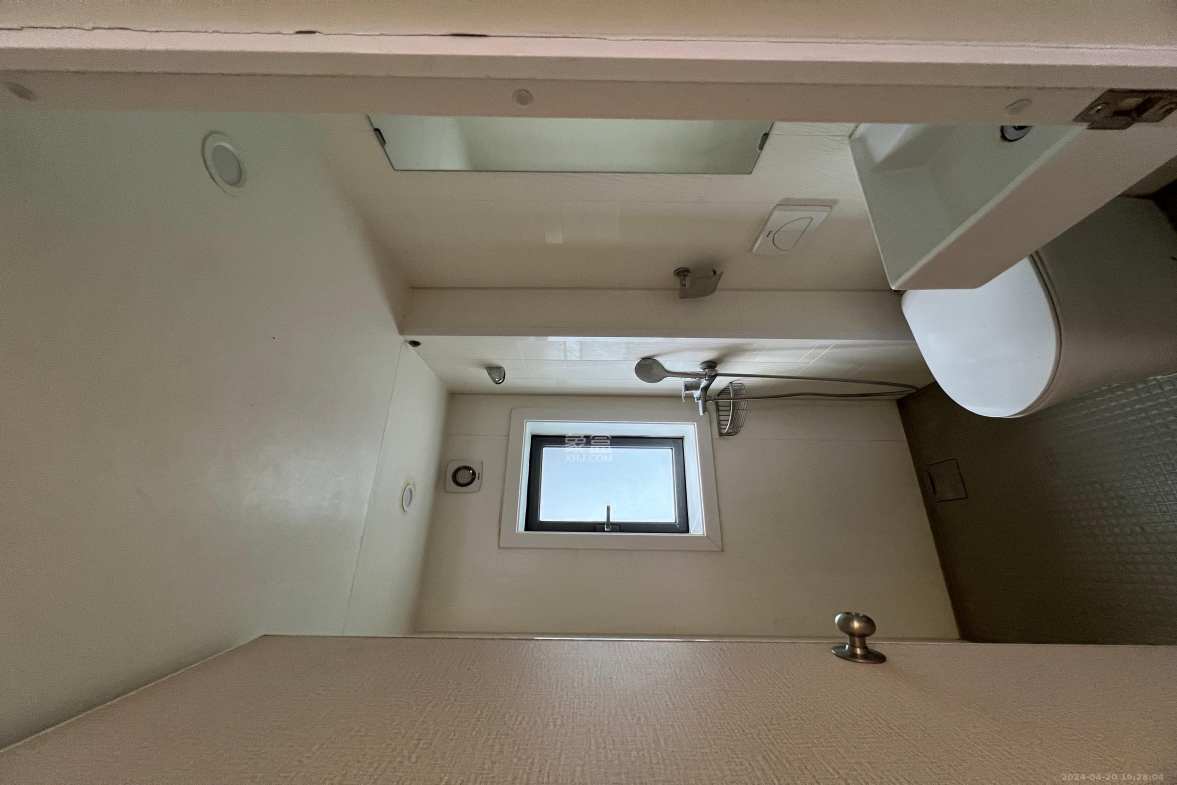 卓越浅水湾  2室2厅1卫    2500.0元/月 卓越浅水湾  2室2厅1卫    2500.0元/月室内图