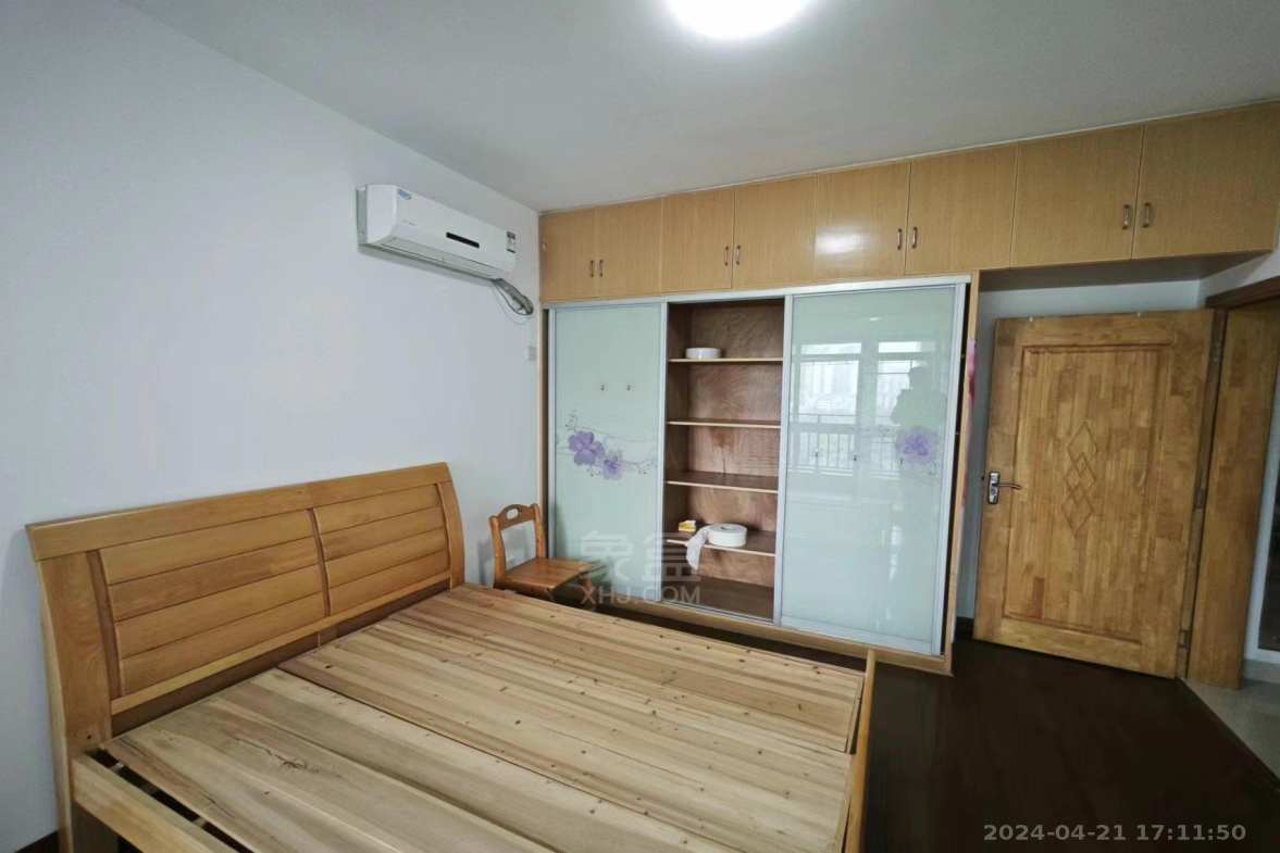 盛世华庭 2室2厅2卫 2000.0元/月 盛世华庭 2室2厅2卫 2000.0元/月室内图