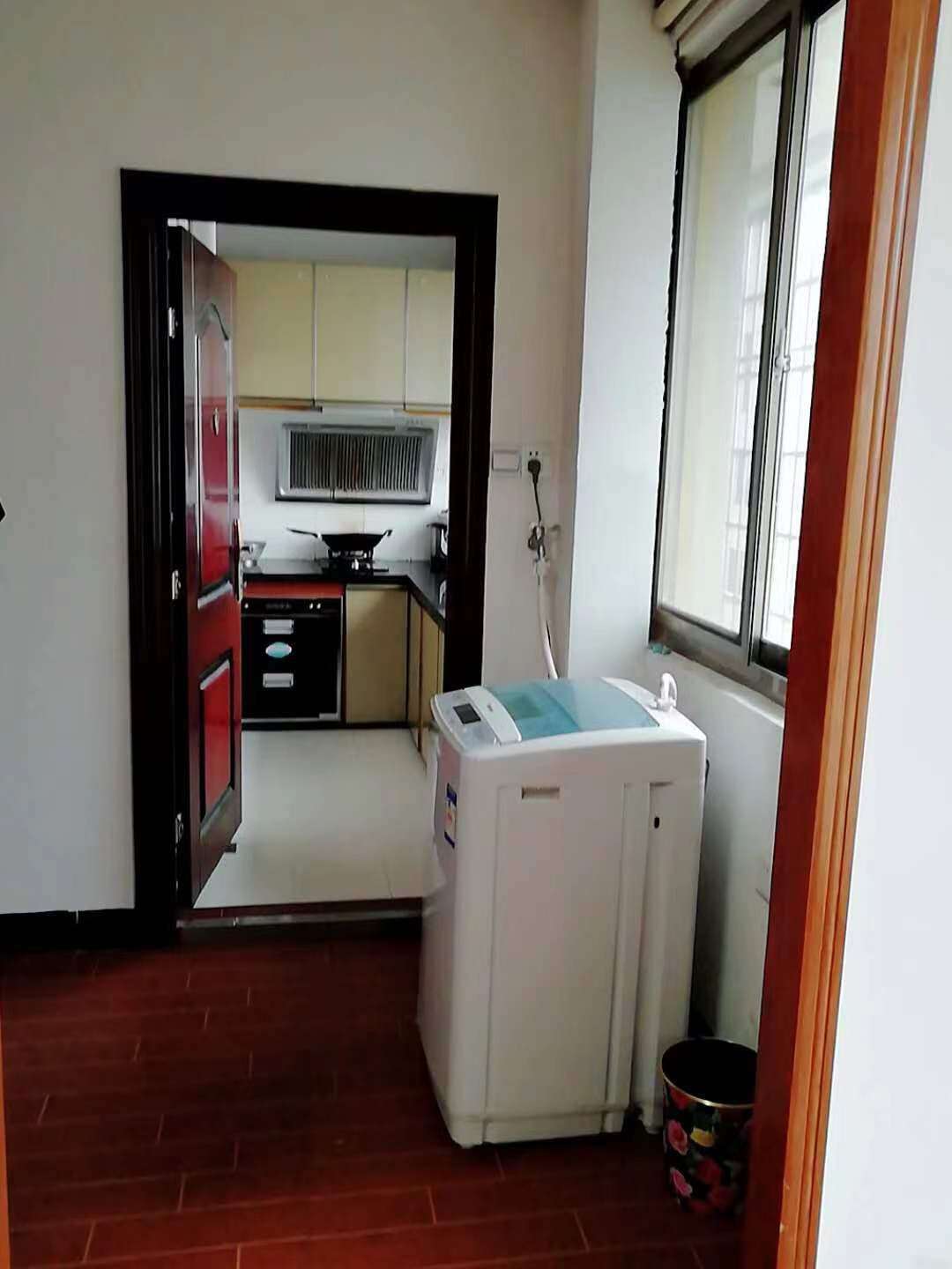 崇和中苑  1室1厅1卫   1000.00元/月室内图