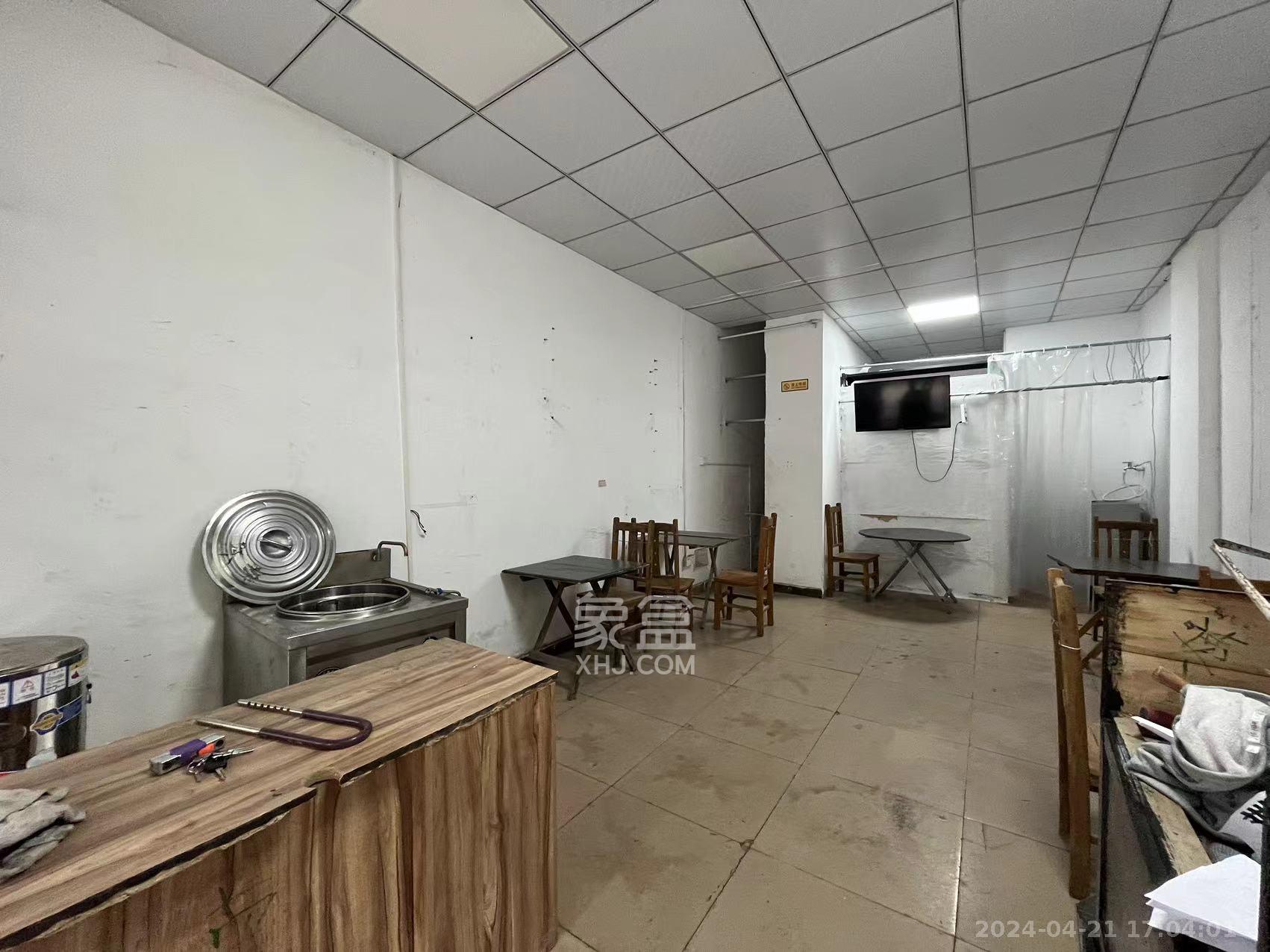 英郡年华   37.64㎡      3500.0元/月室内图