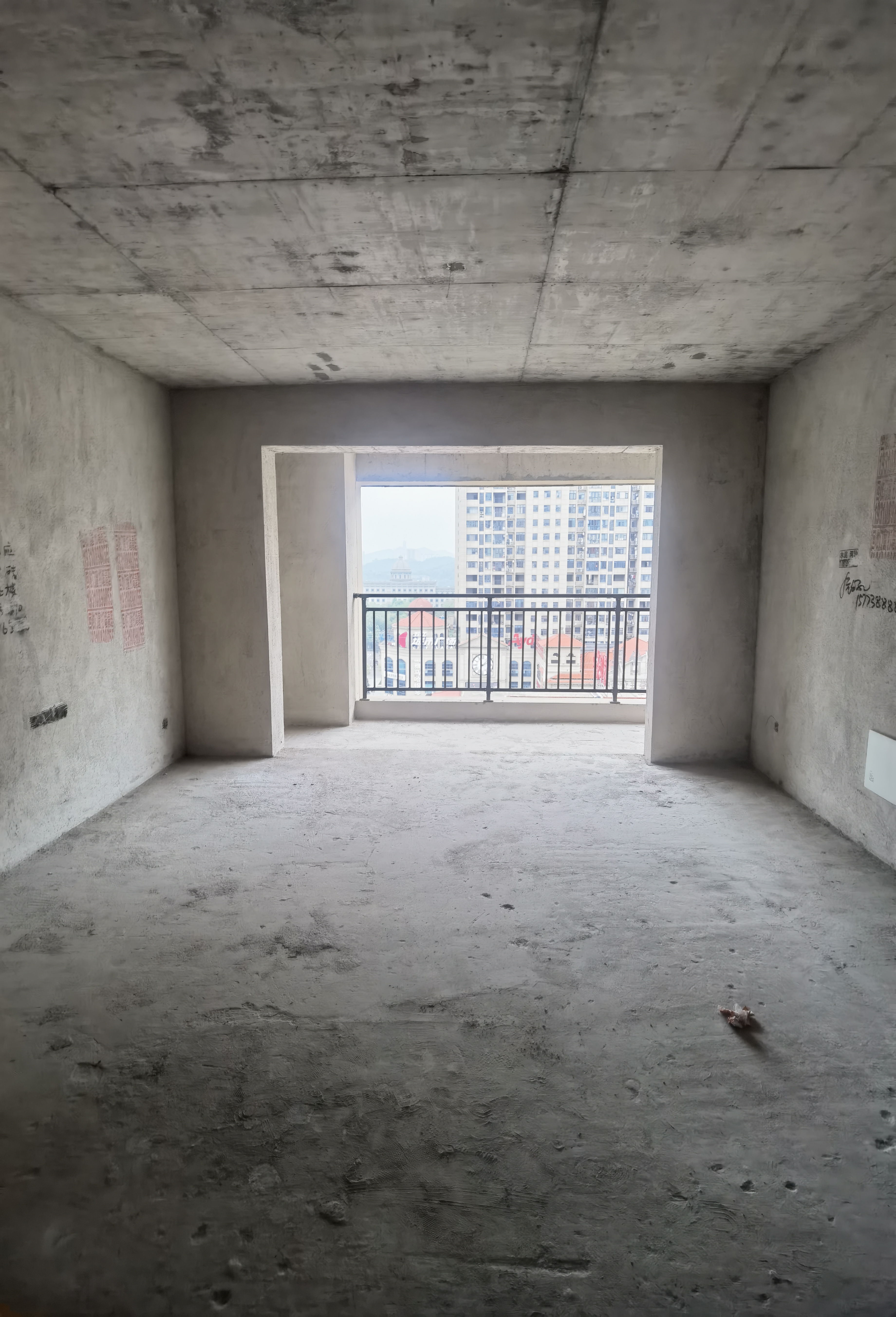 泓科.小科苑  0室0厅0卫    88.8万